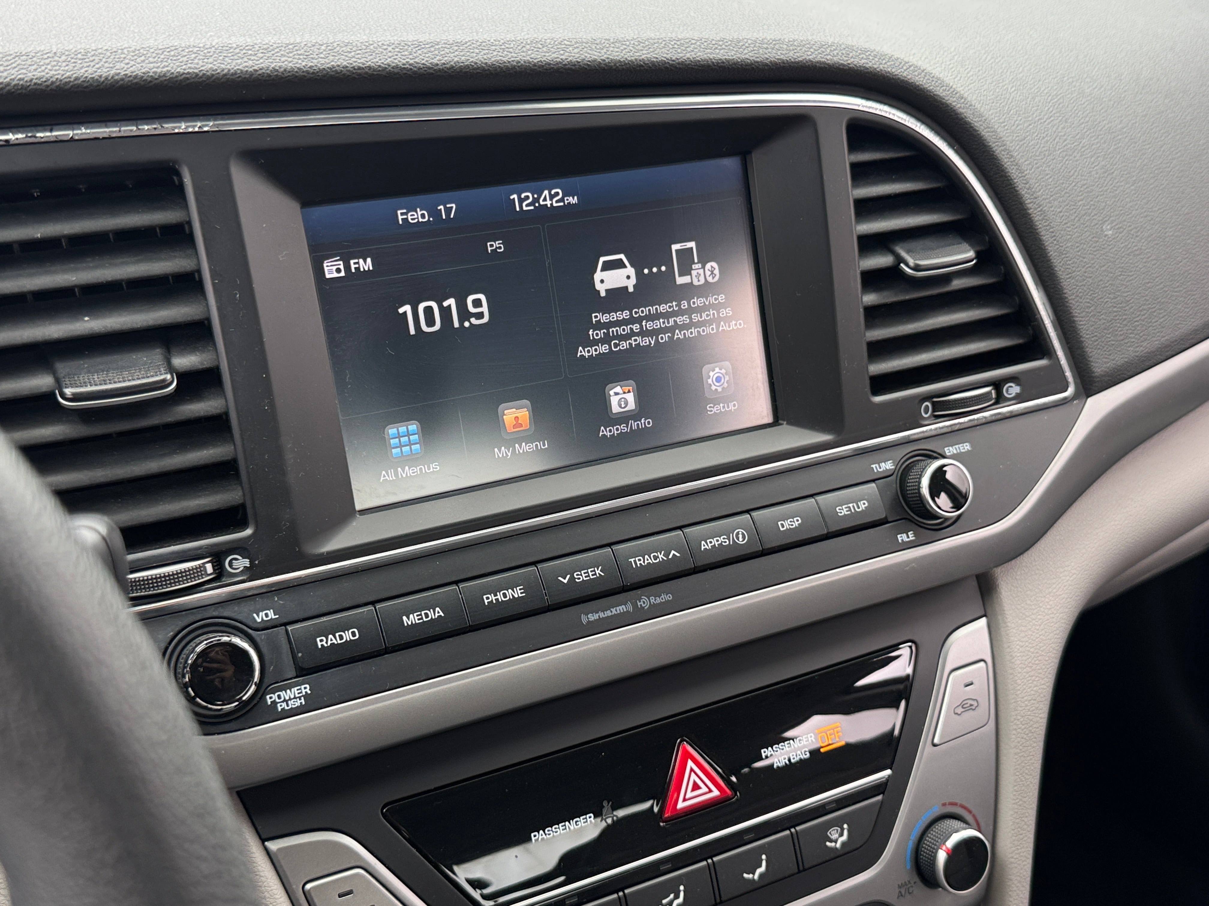 2017 Hyundai Elantra SE 4
