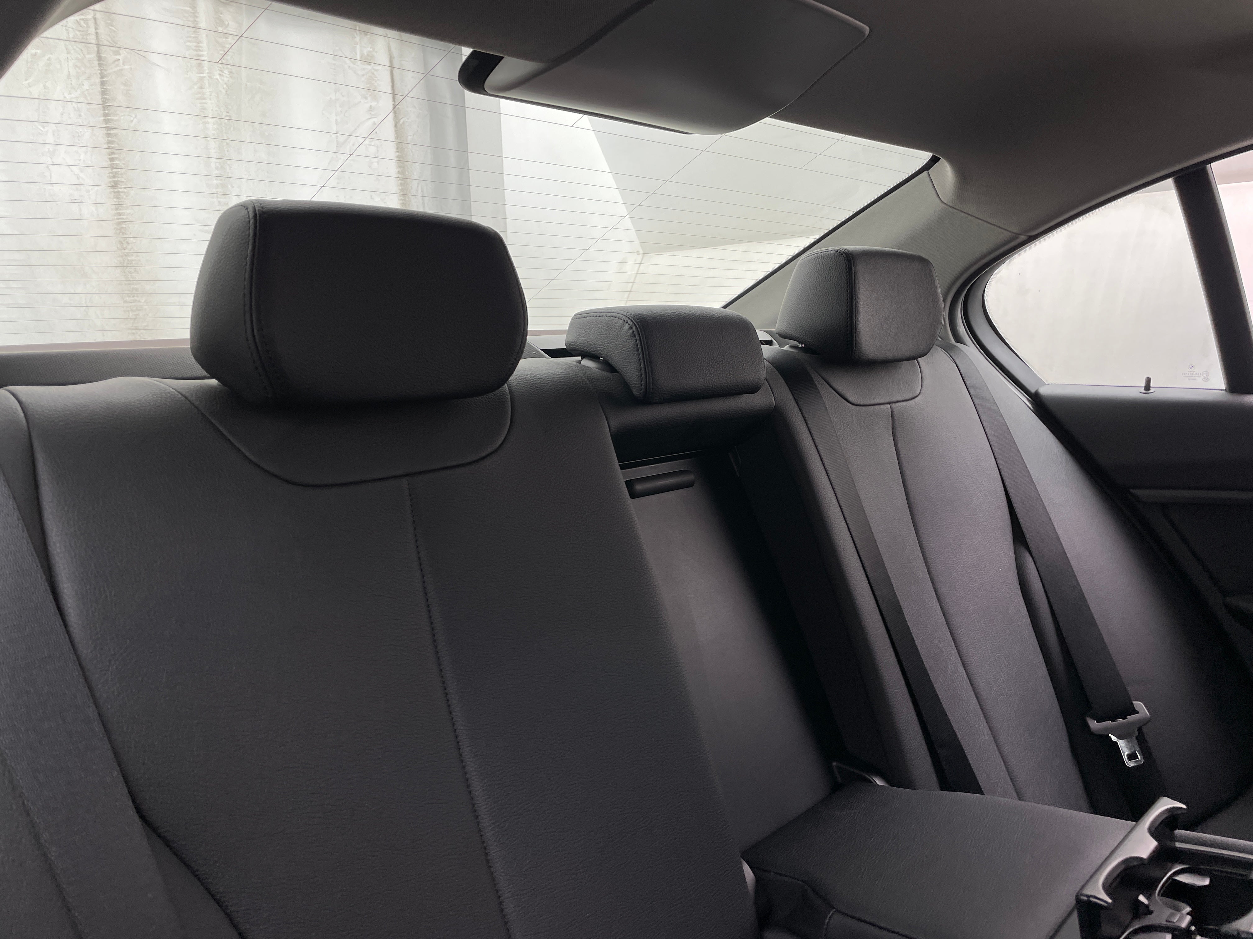 2015 BMW 3 Series 320i xDrive 5