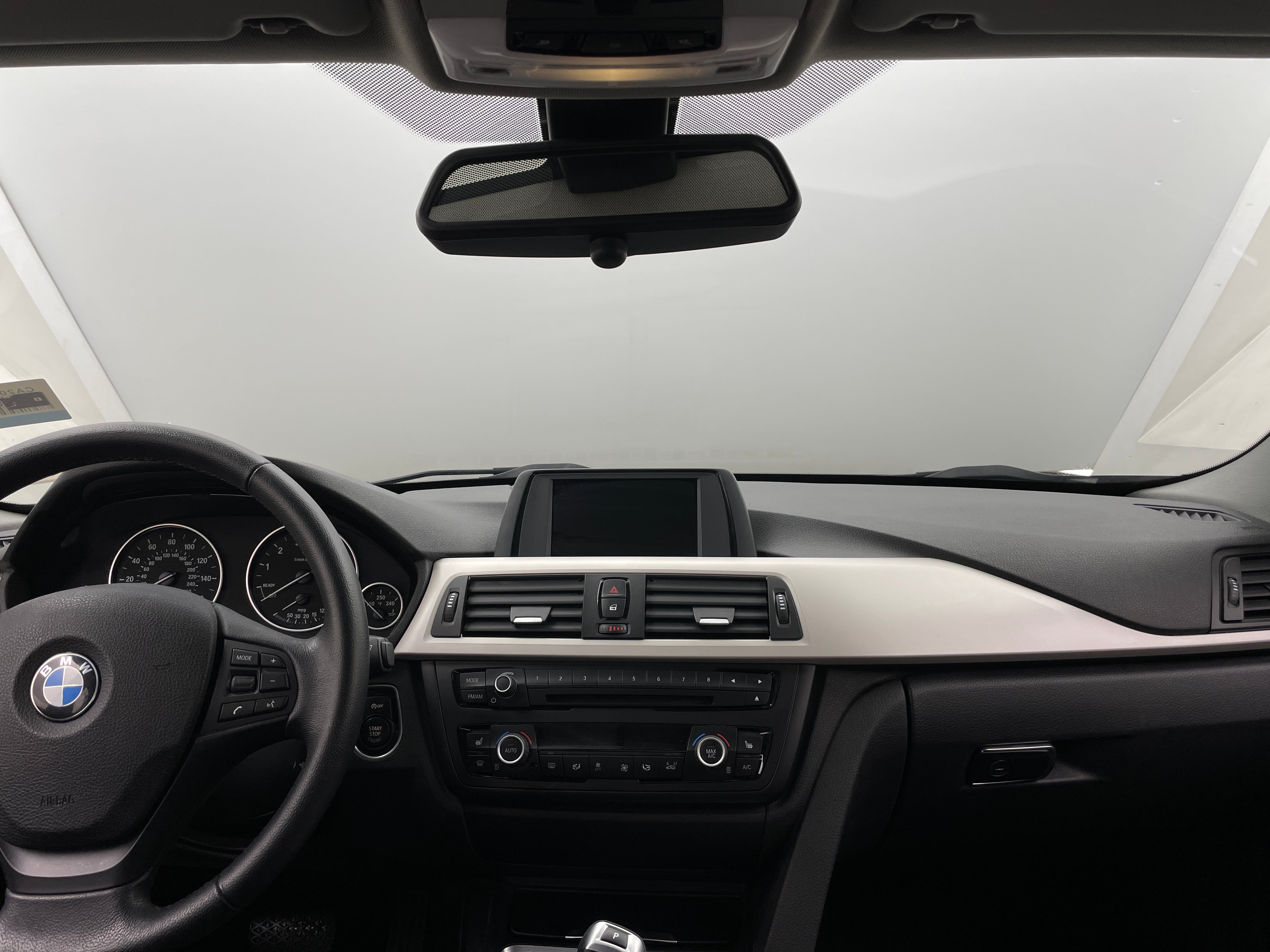 2015 BMW 3 Series 320i xDrive 2