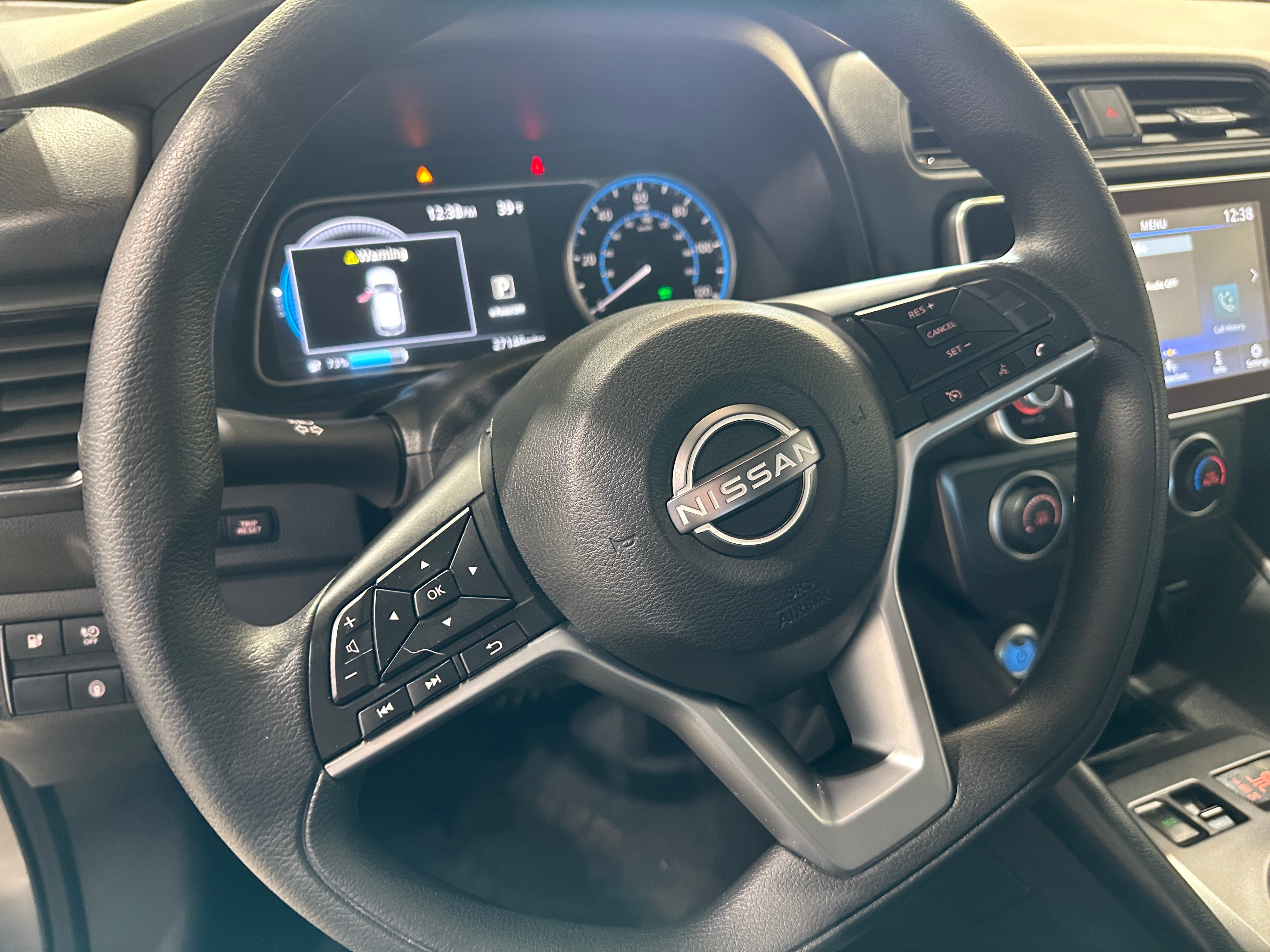 2023 Nissan Leaf S 5