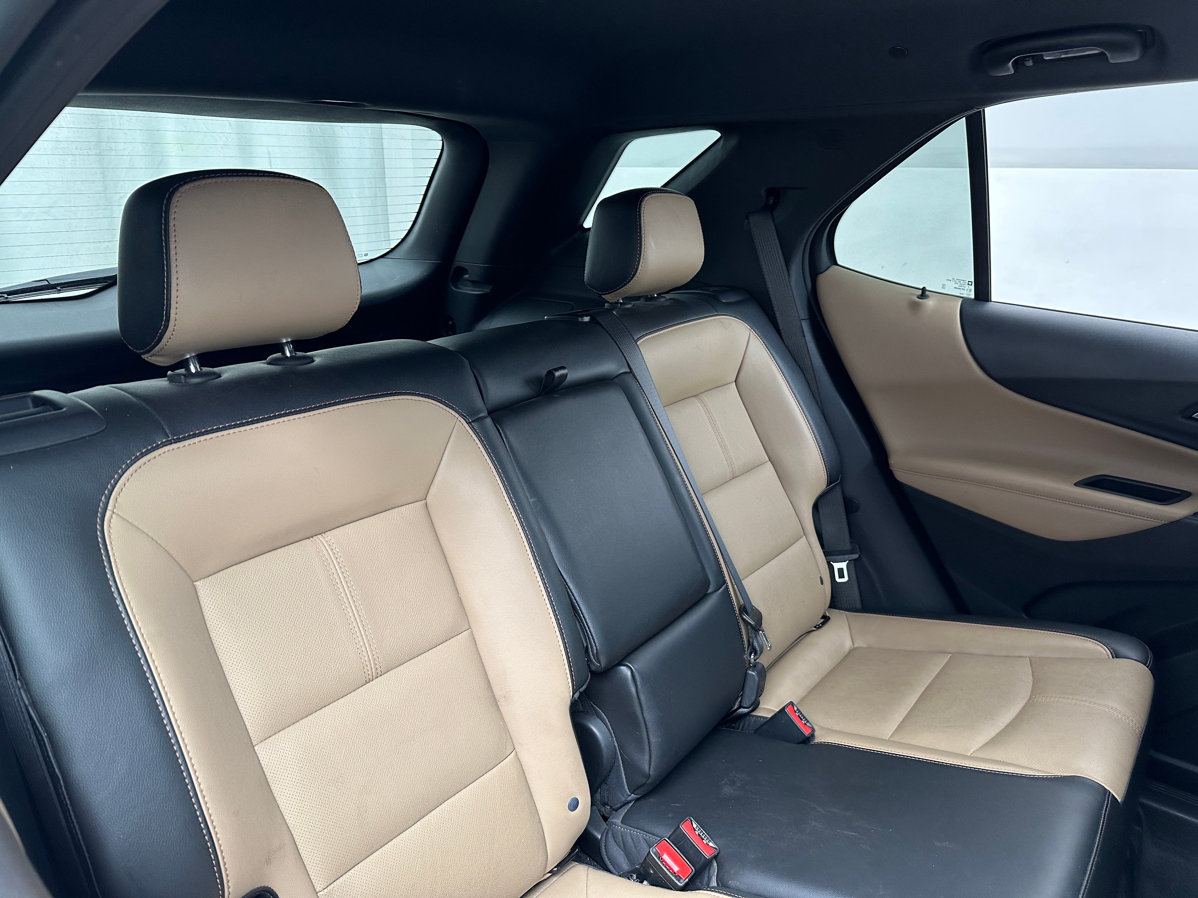 2022 Chevrolet Equinox Premier 5
