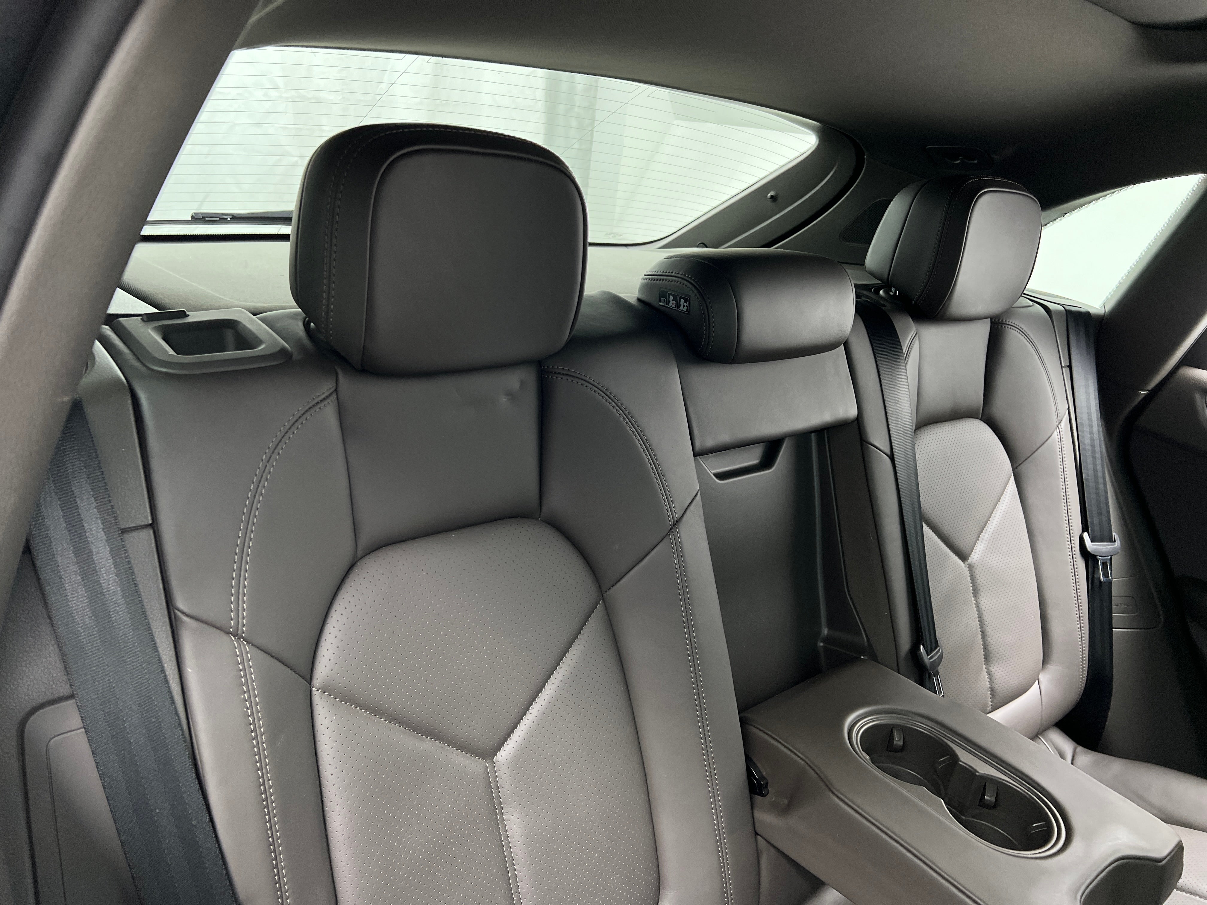 2016 Porsche Macan S 6