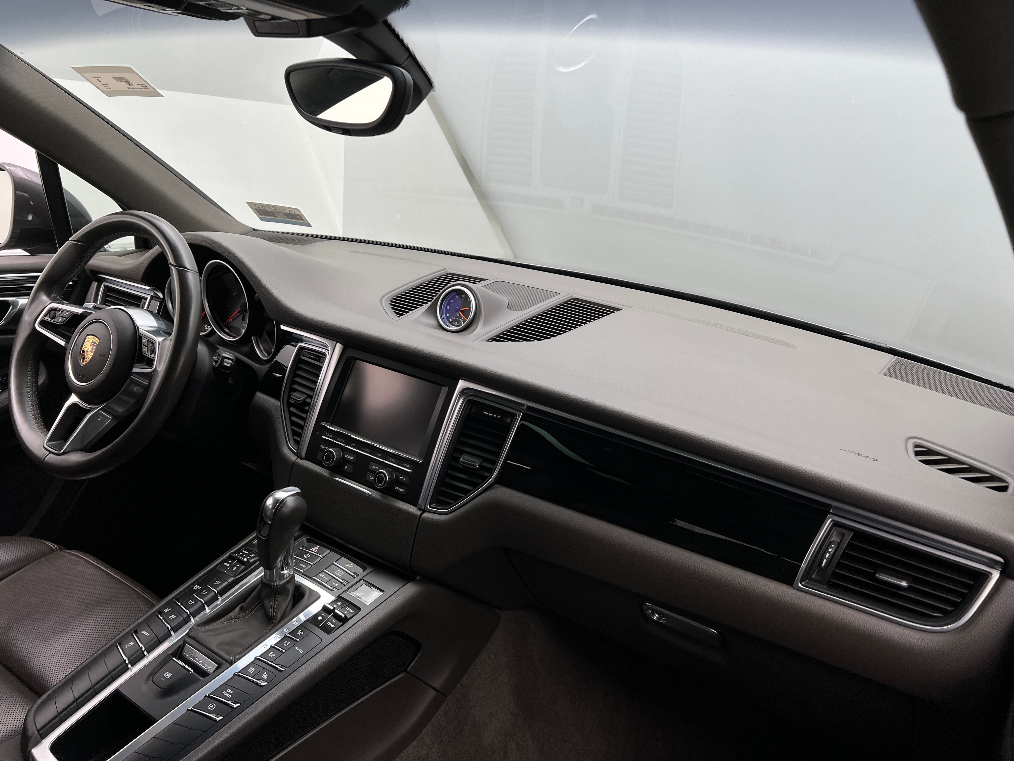 2016 Porsche Macan S 3