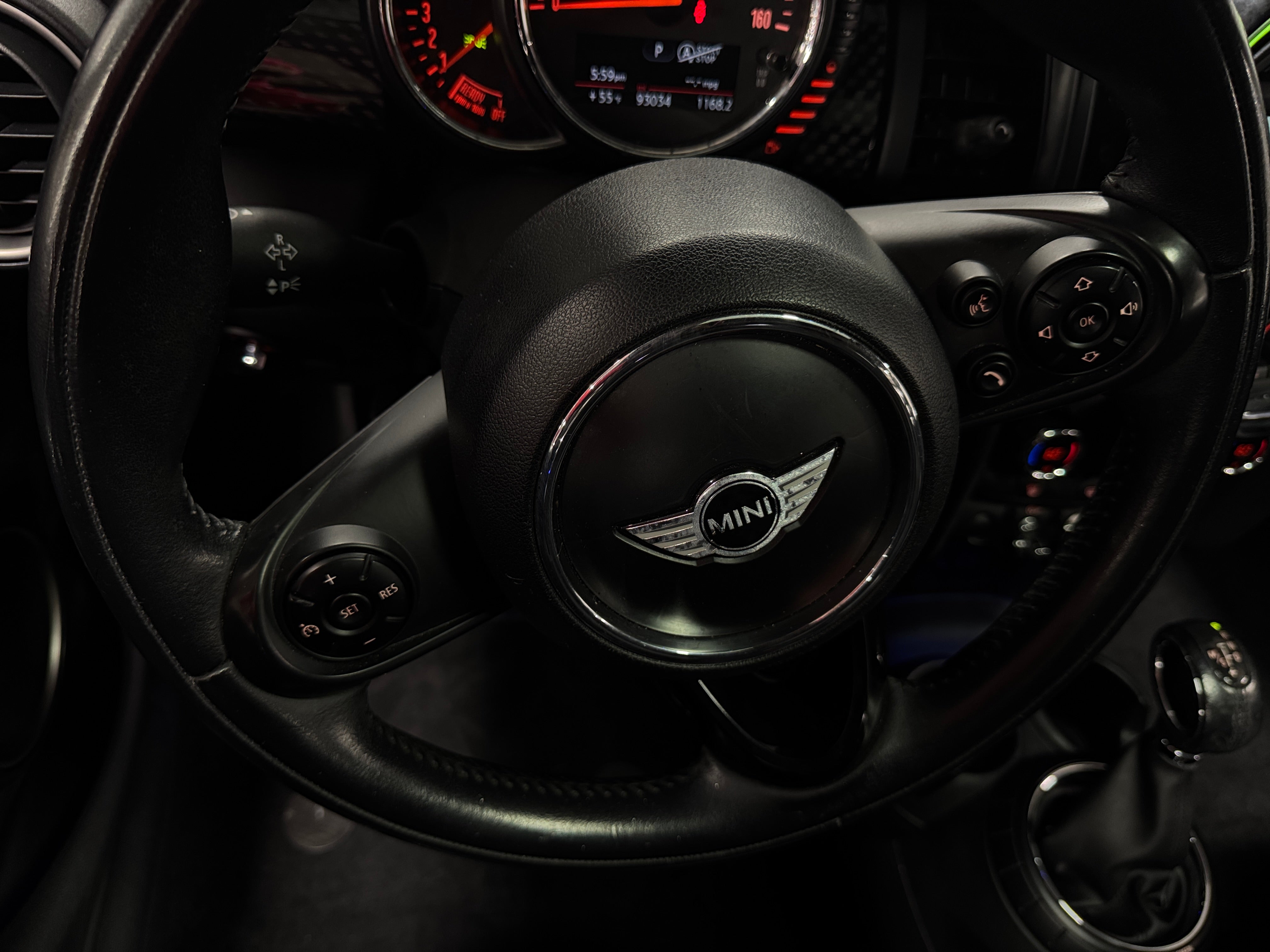 2015 MINI Cooper Hardtop S 4