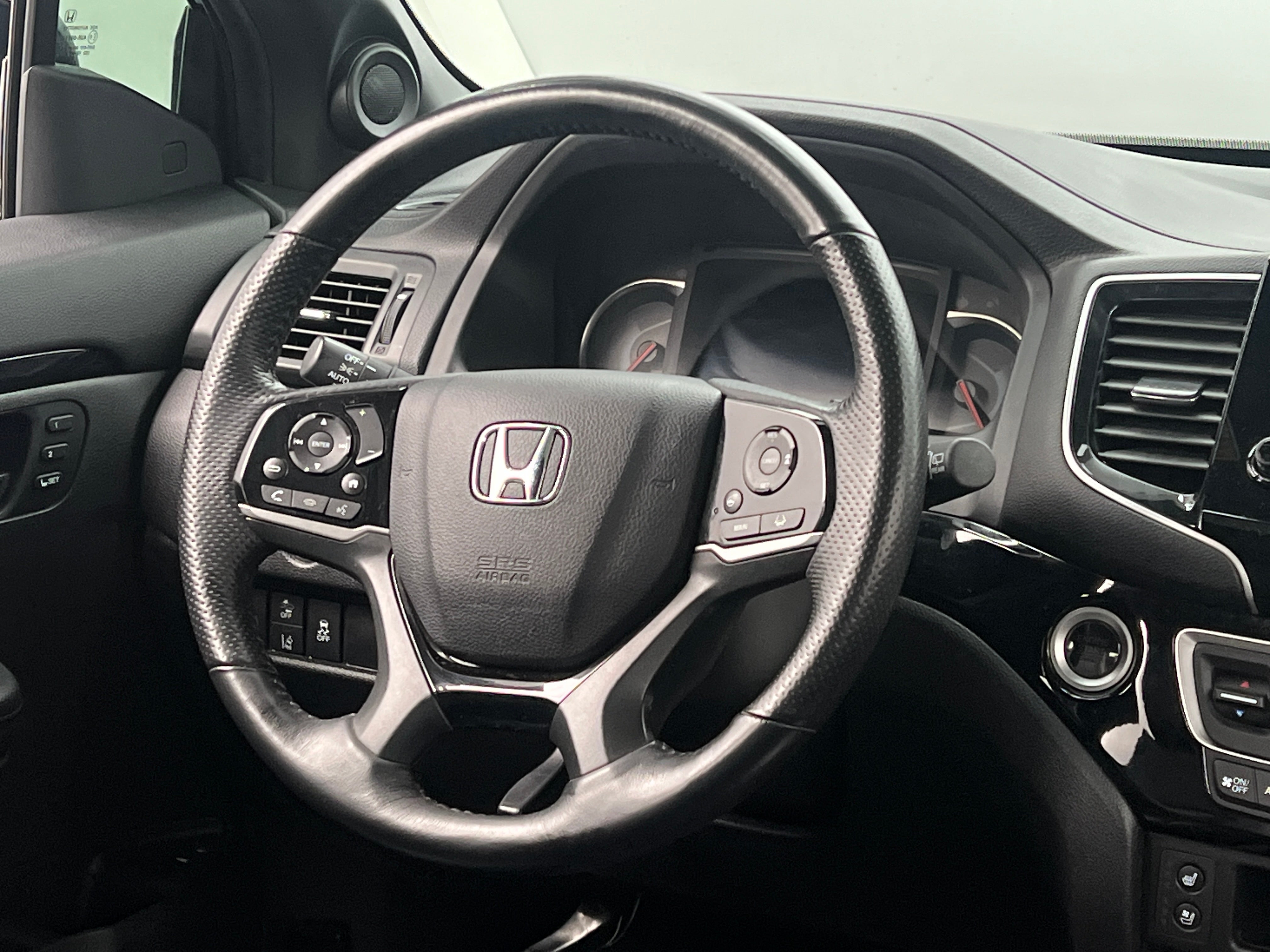 2019 Honda Passport Elite 4