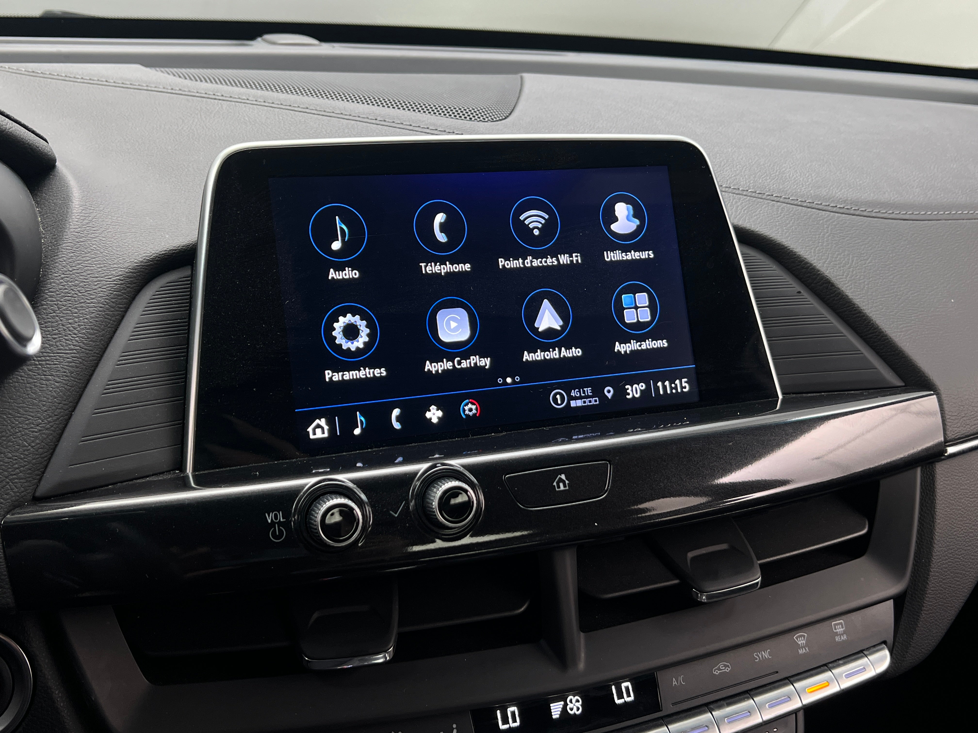 2023 Cadillac CT4 Premium Luxury 3
