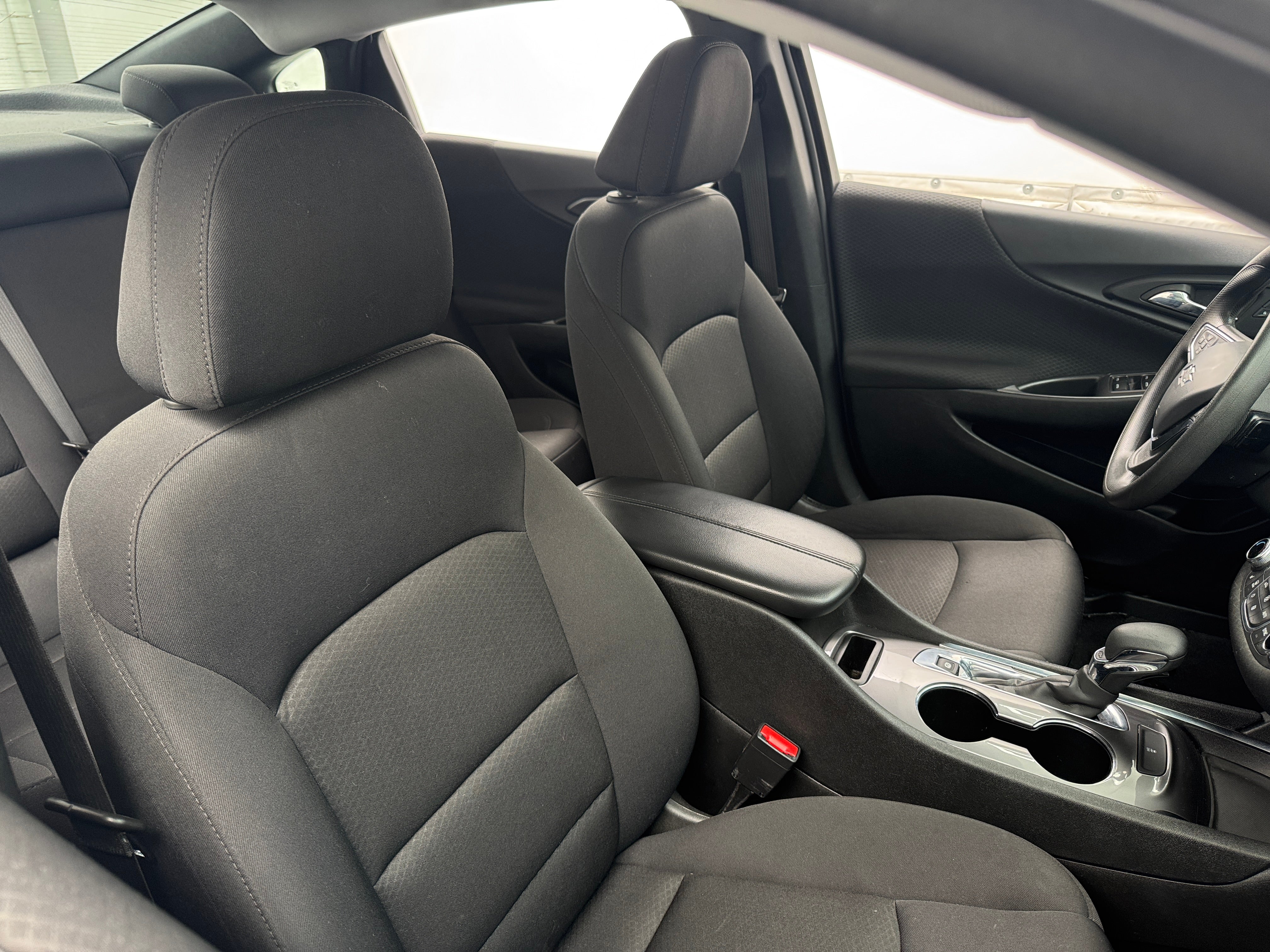 2023 Chevrolet Malibu LT 2