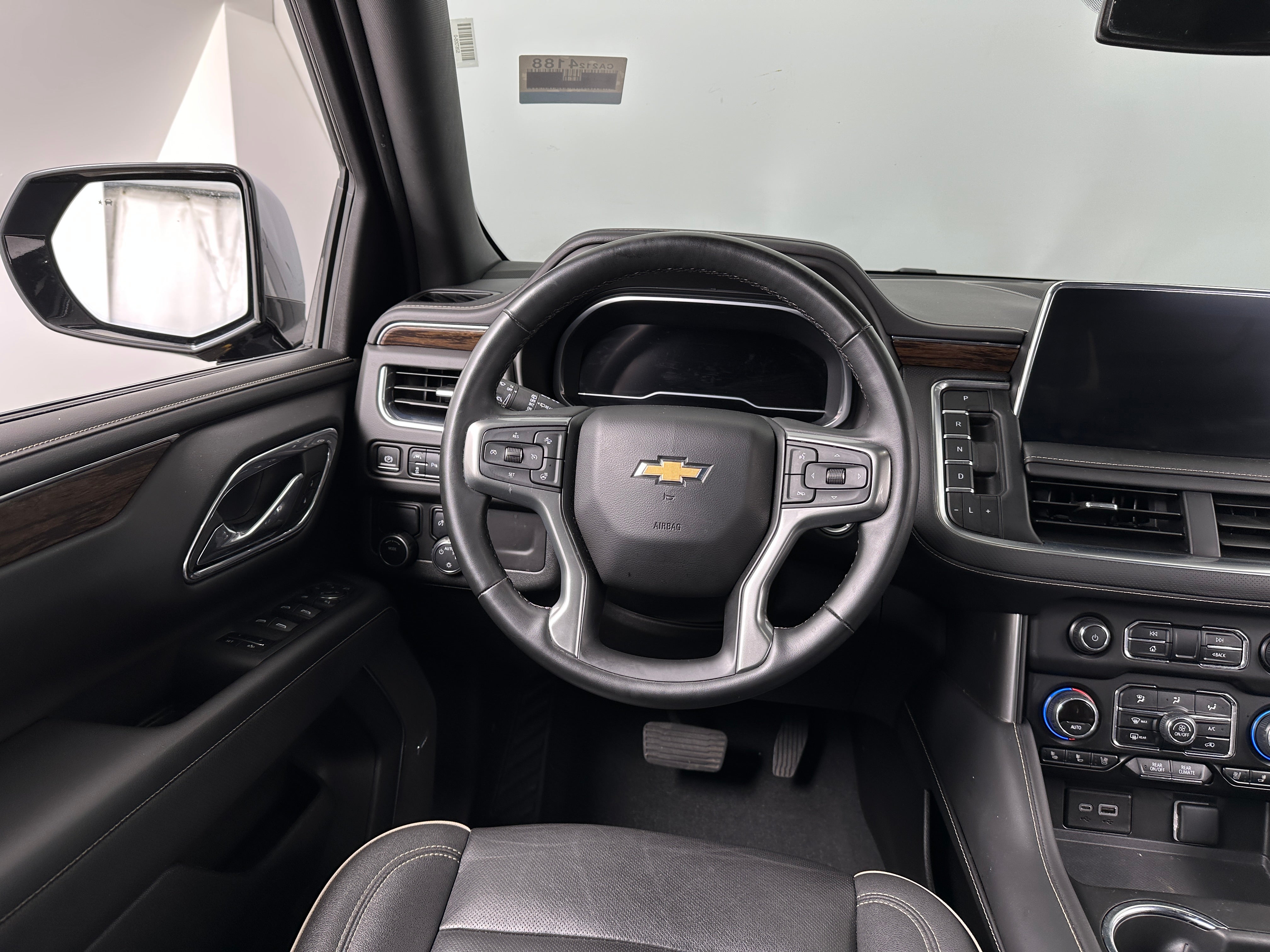 2023 Chevrolet Suburban Premier 4