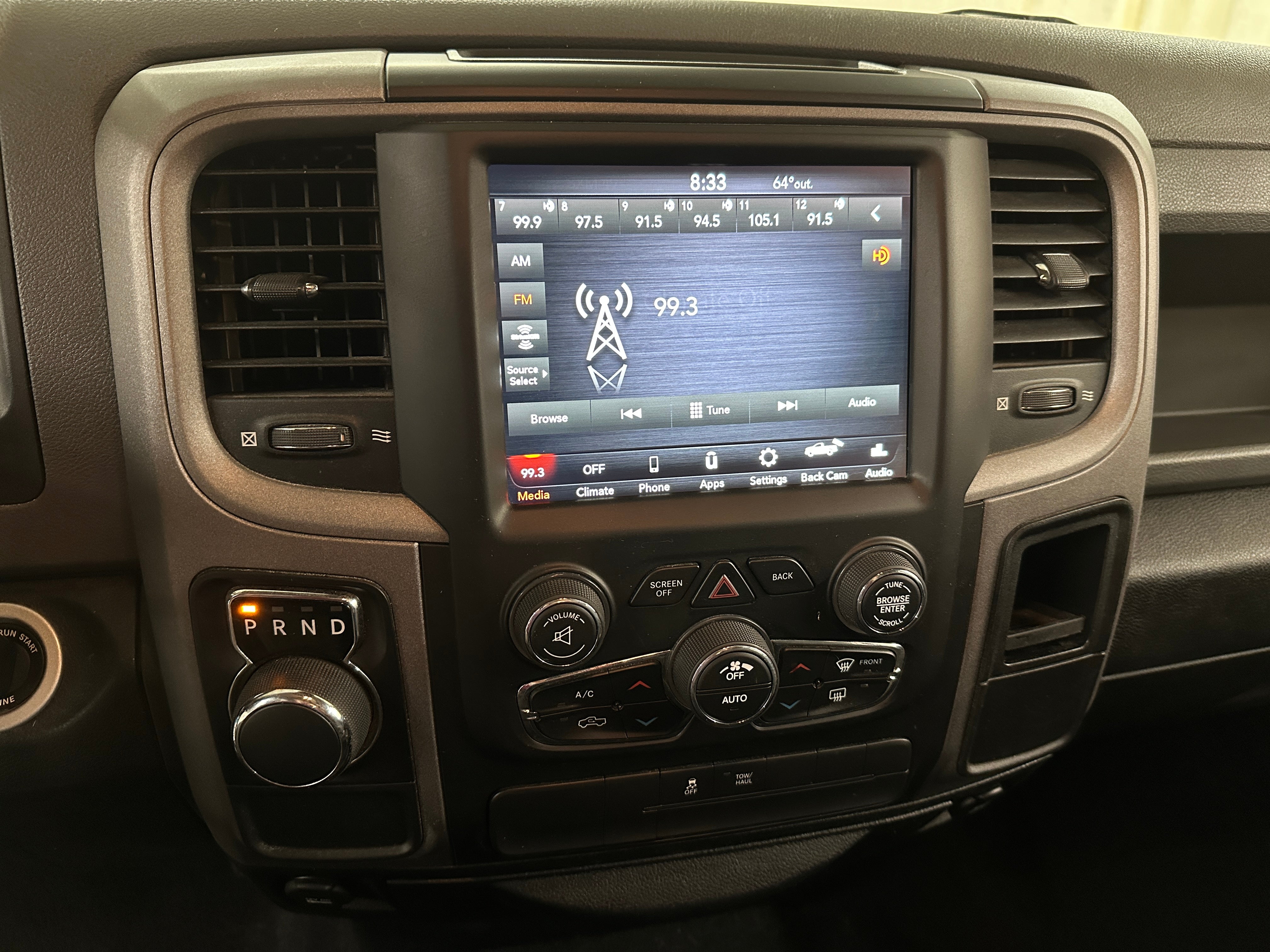 2019 RAM 1500 Classic Express 4