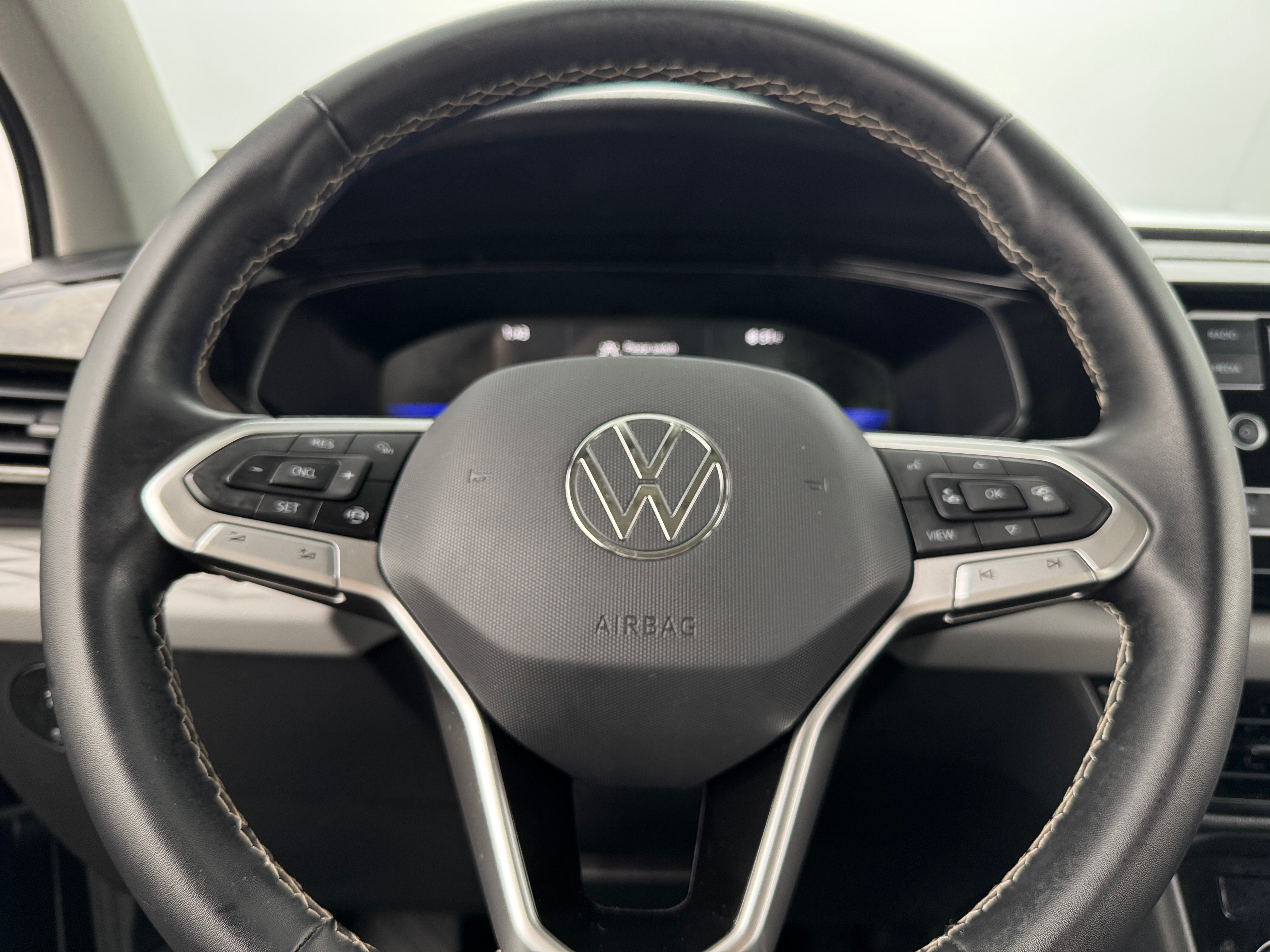 2023 Volkswagen Taos S 5