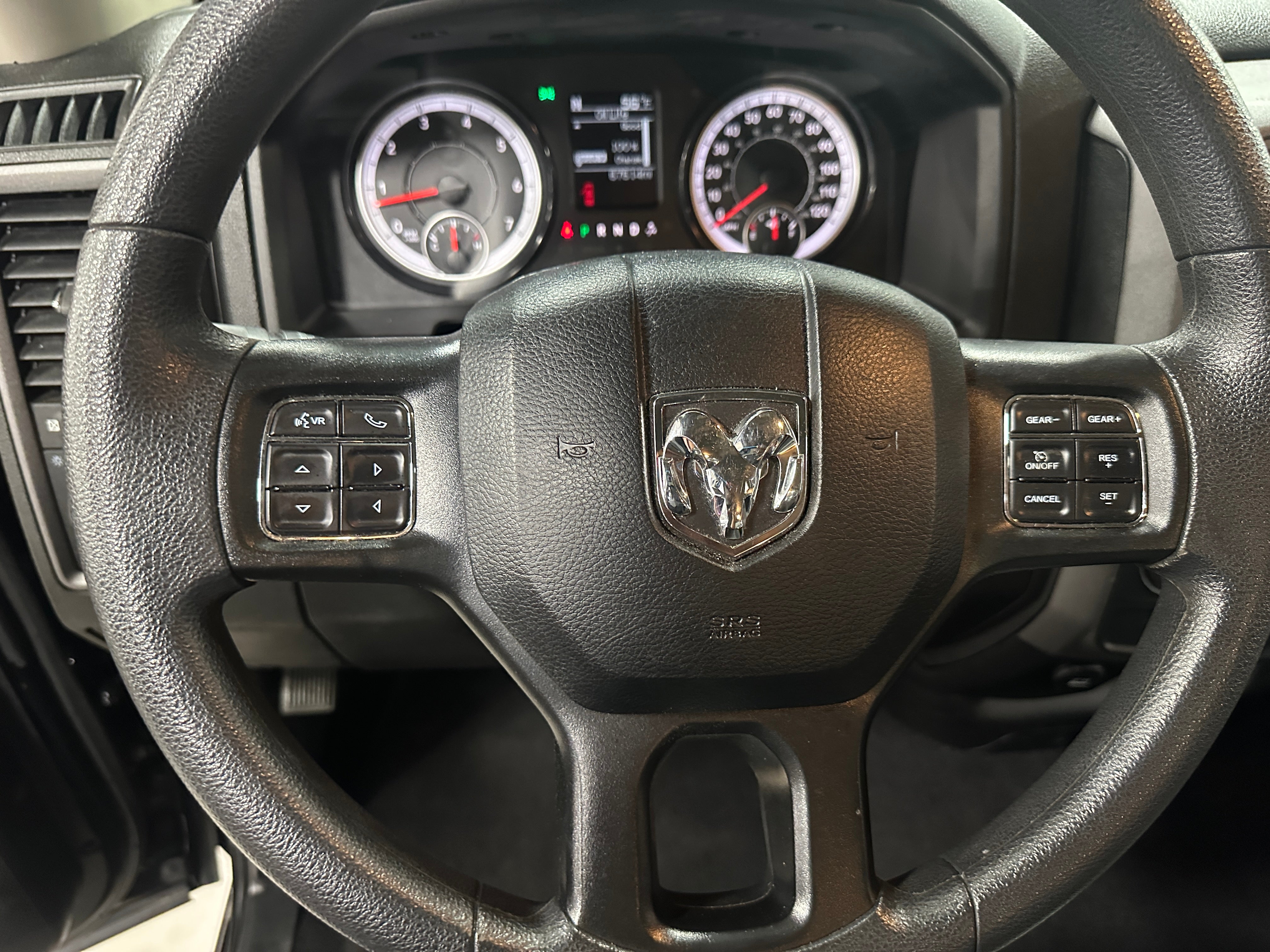 2022 RAM 1500 Classic Tradesman 5