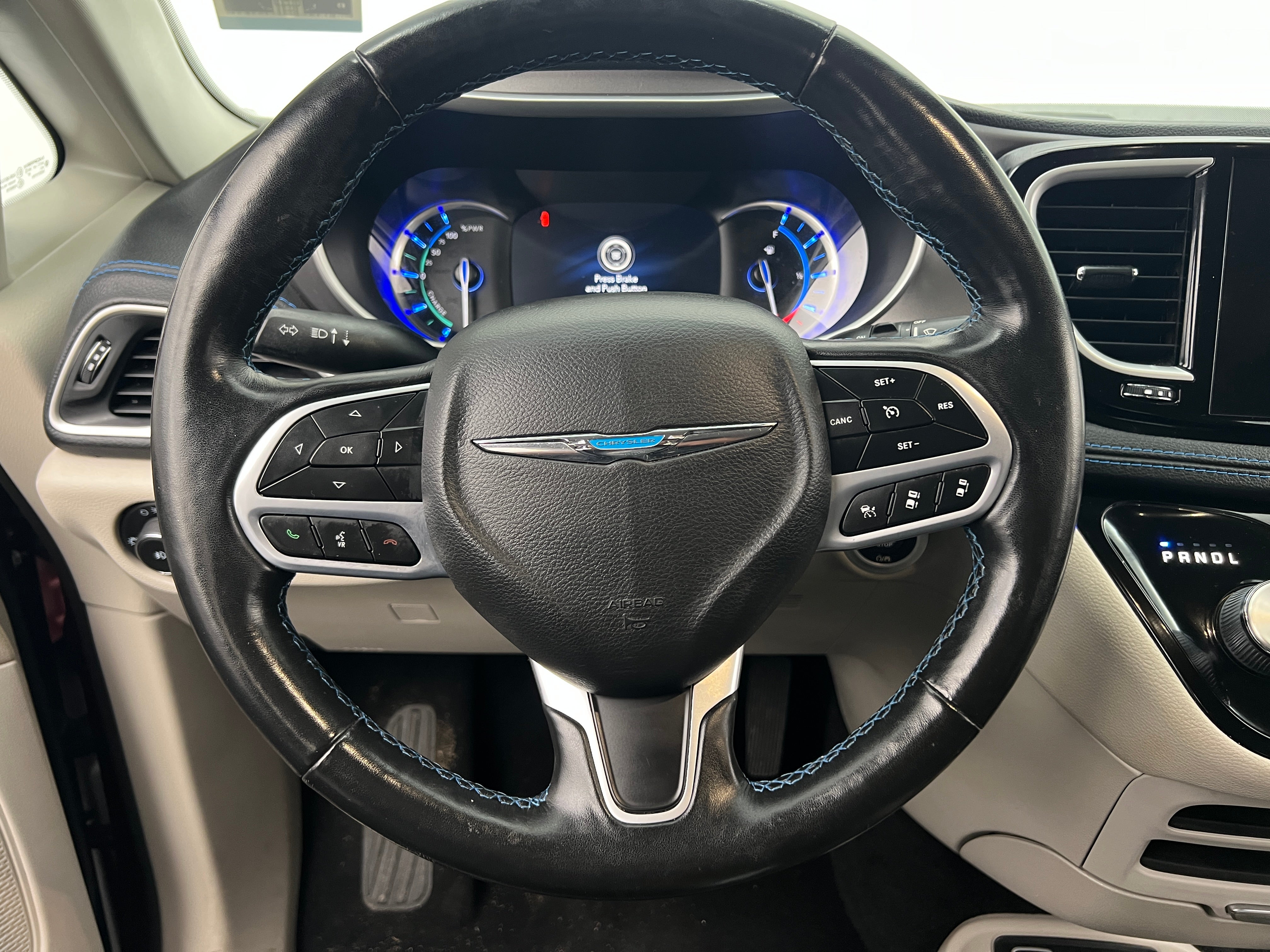 2021 Chrysler Pacifica Hybrid Touring L 5
