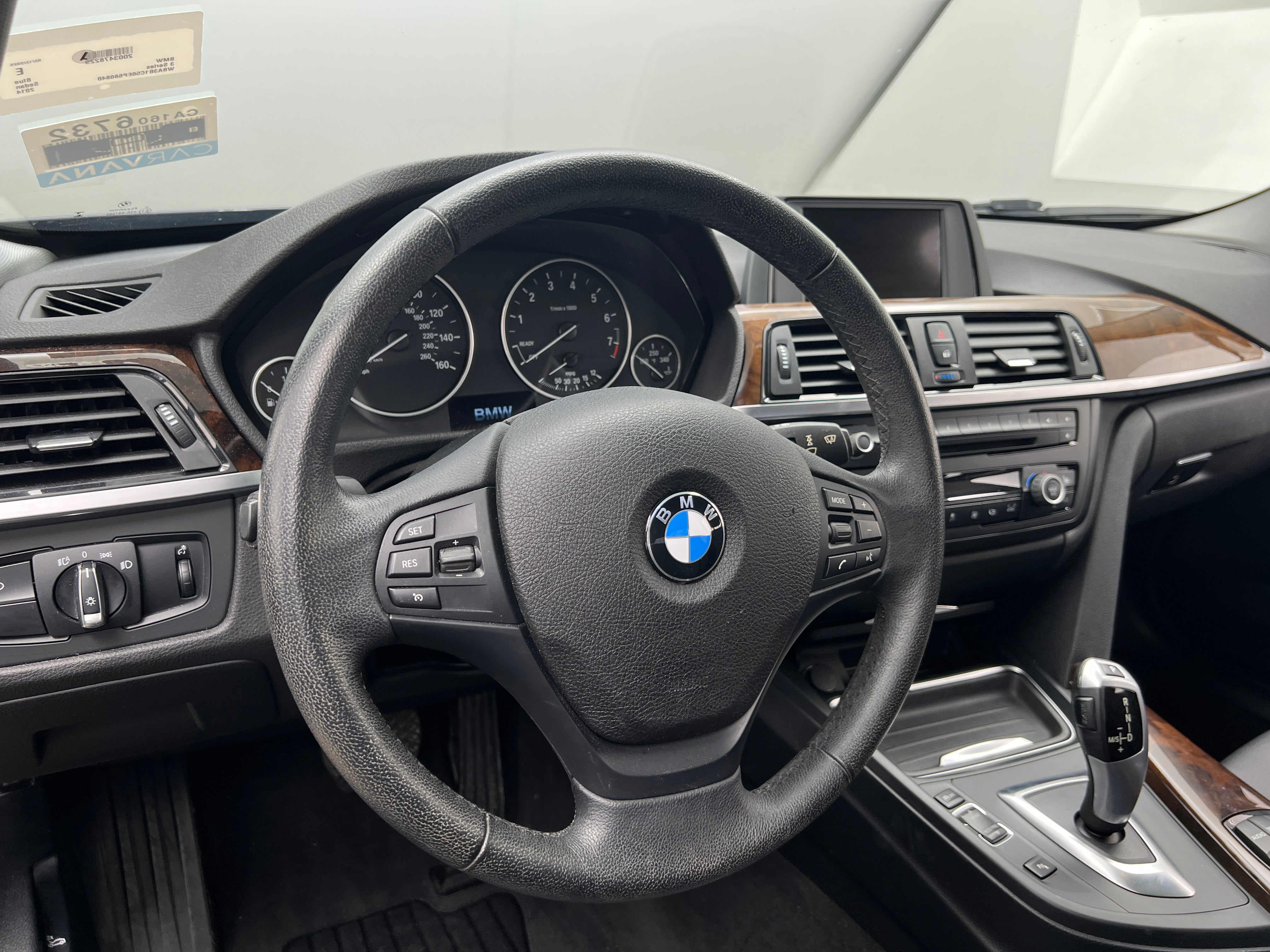 2014 BMW 3 Series 320i 5