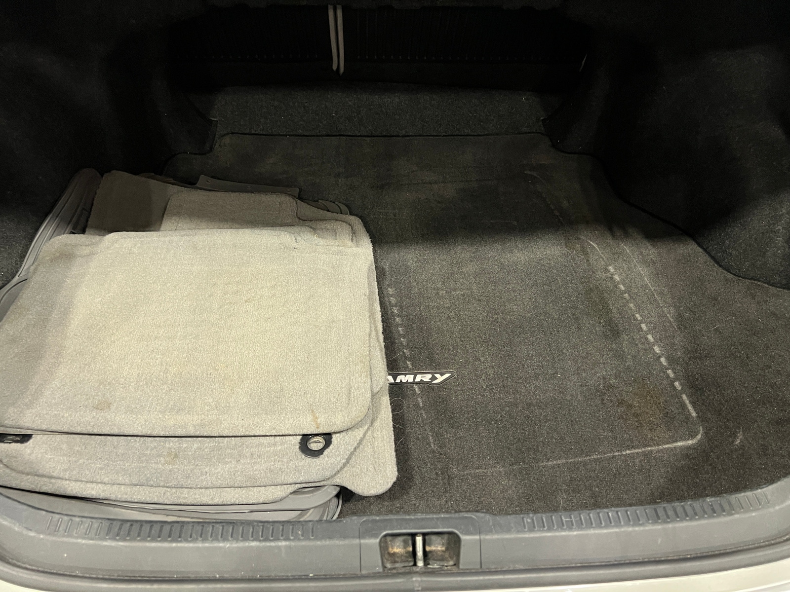 Thumbnail: 2012 Toyota Camry - 7