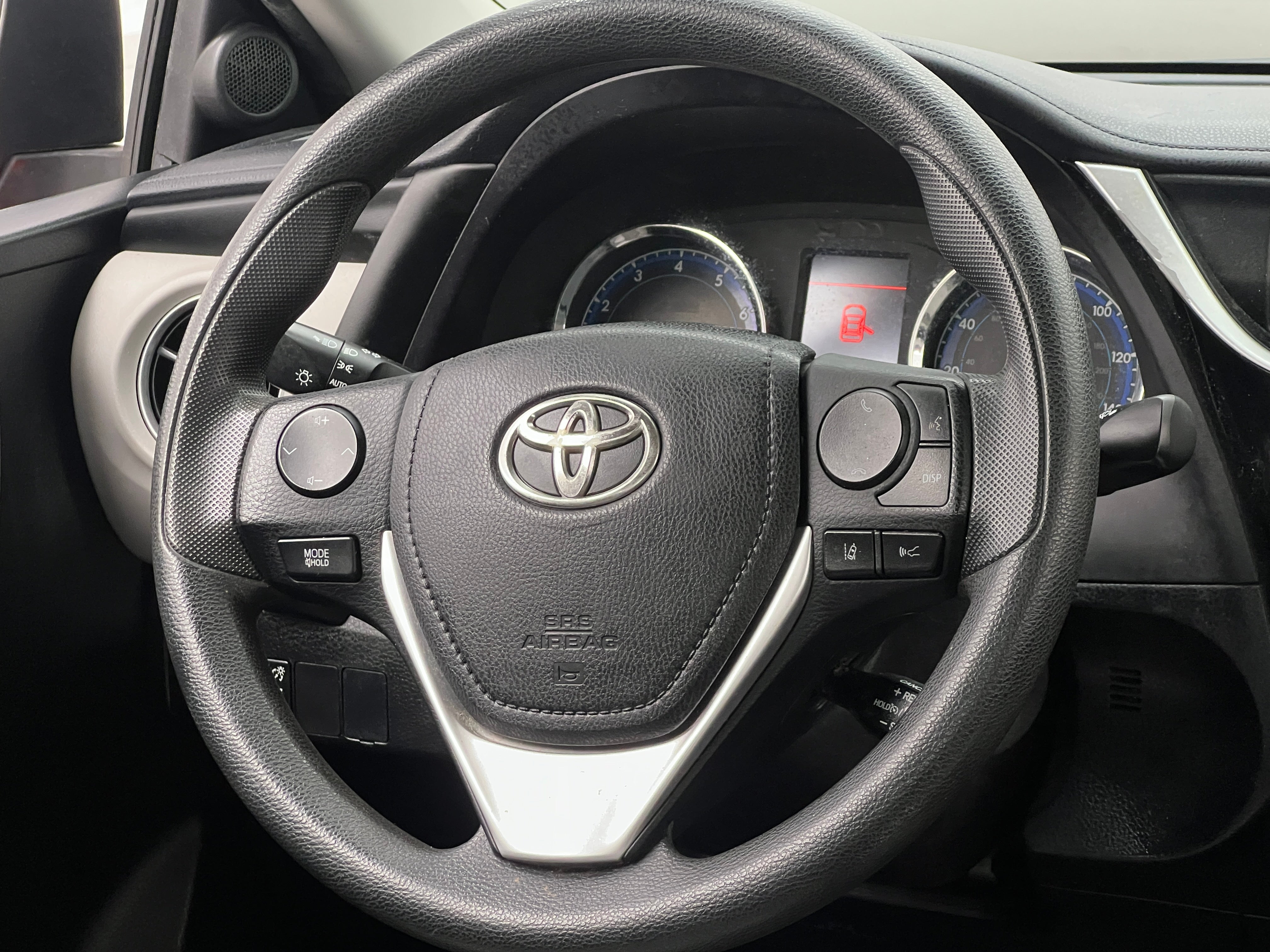 2017 Toyota Corolla LE 5