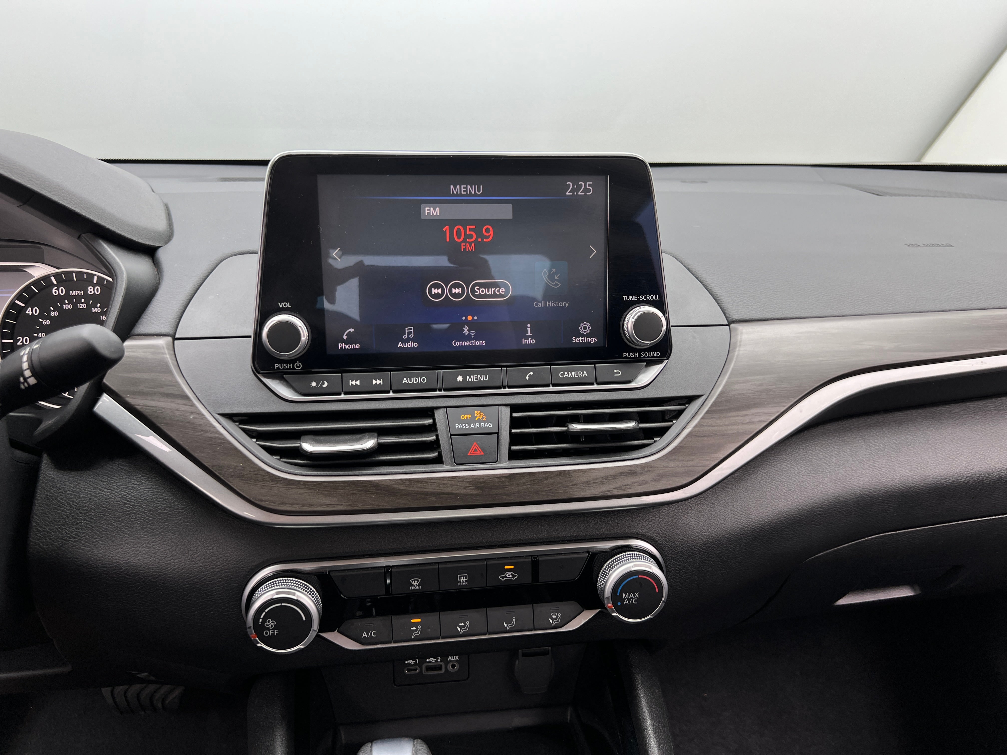 2024 Nissan Altima SV 4