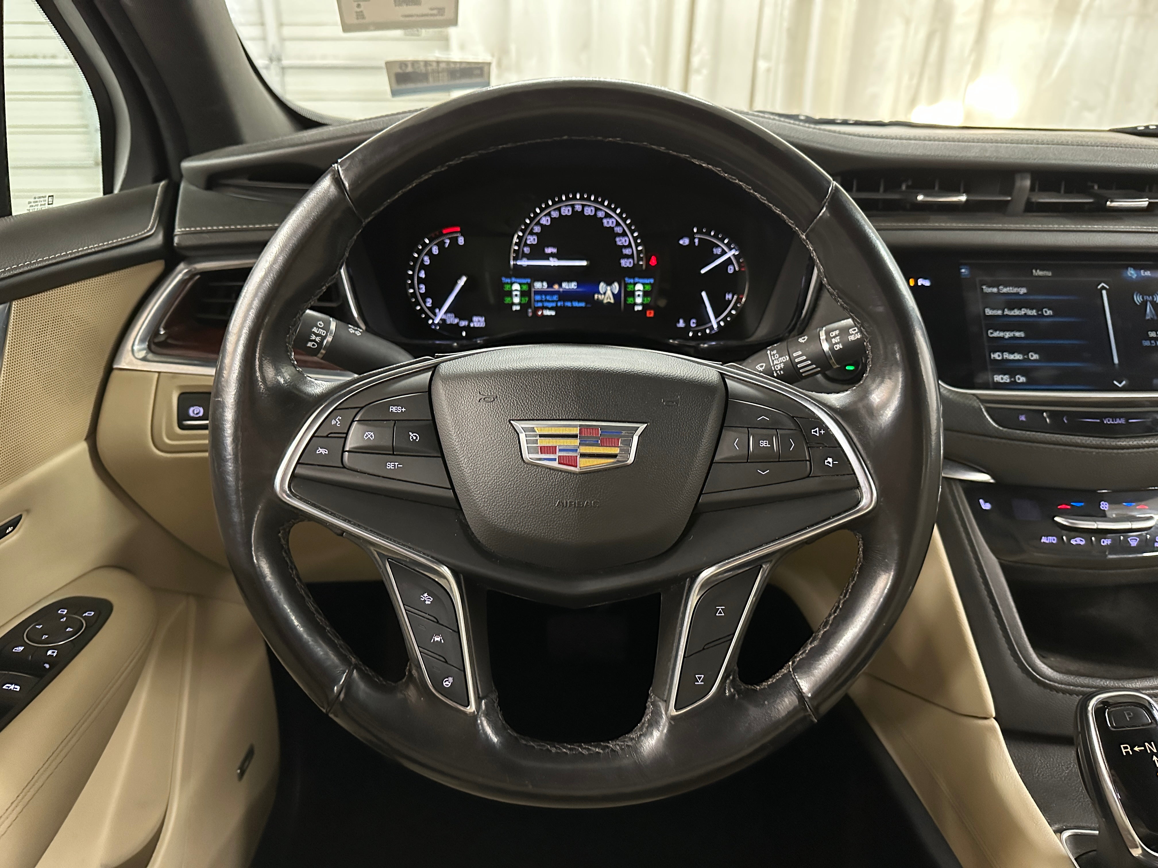 2018 Cadillac XT5 Luxury 4