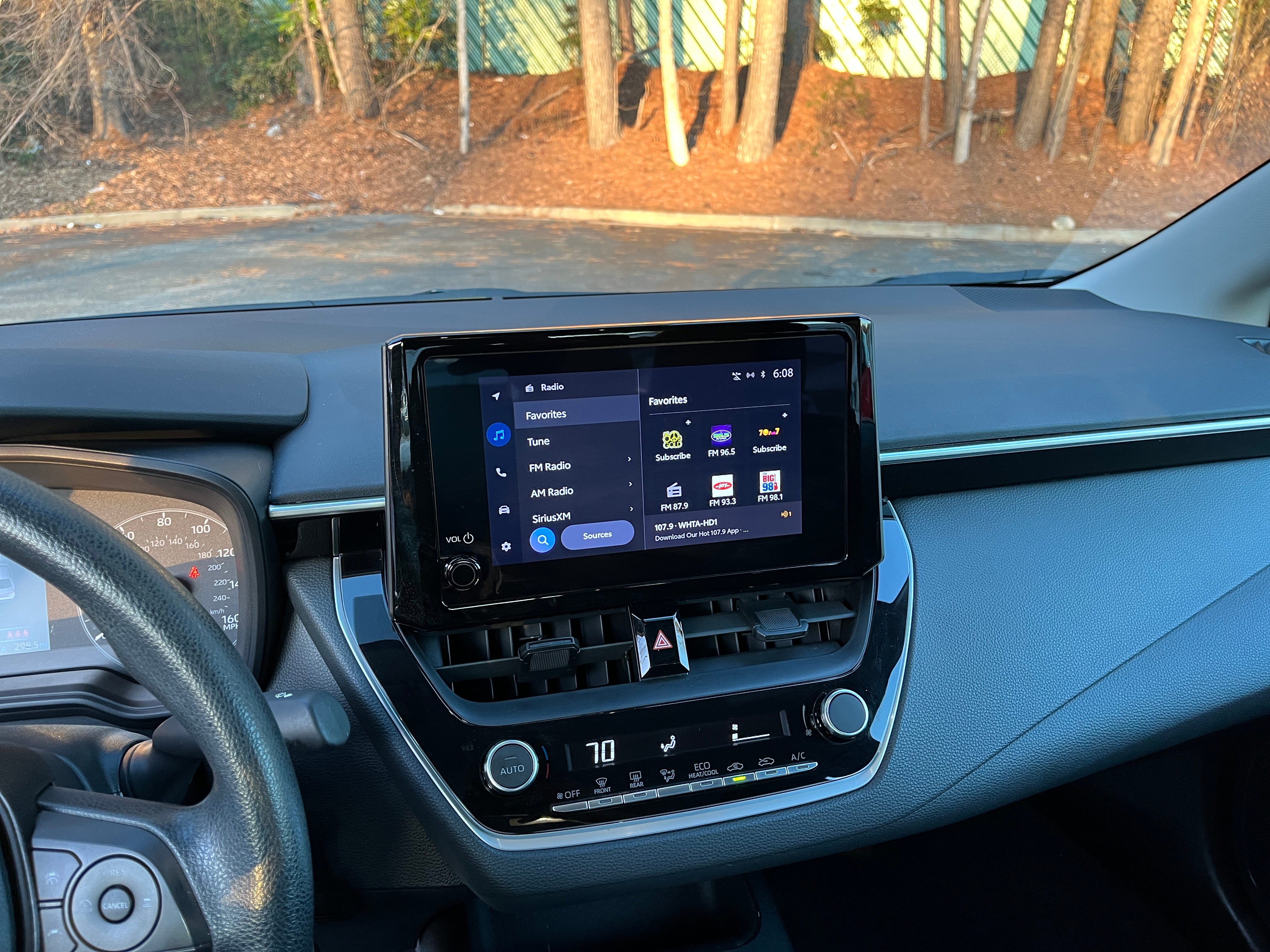 2024 Toyota Corolla LE 4