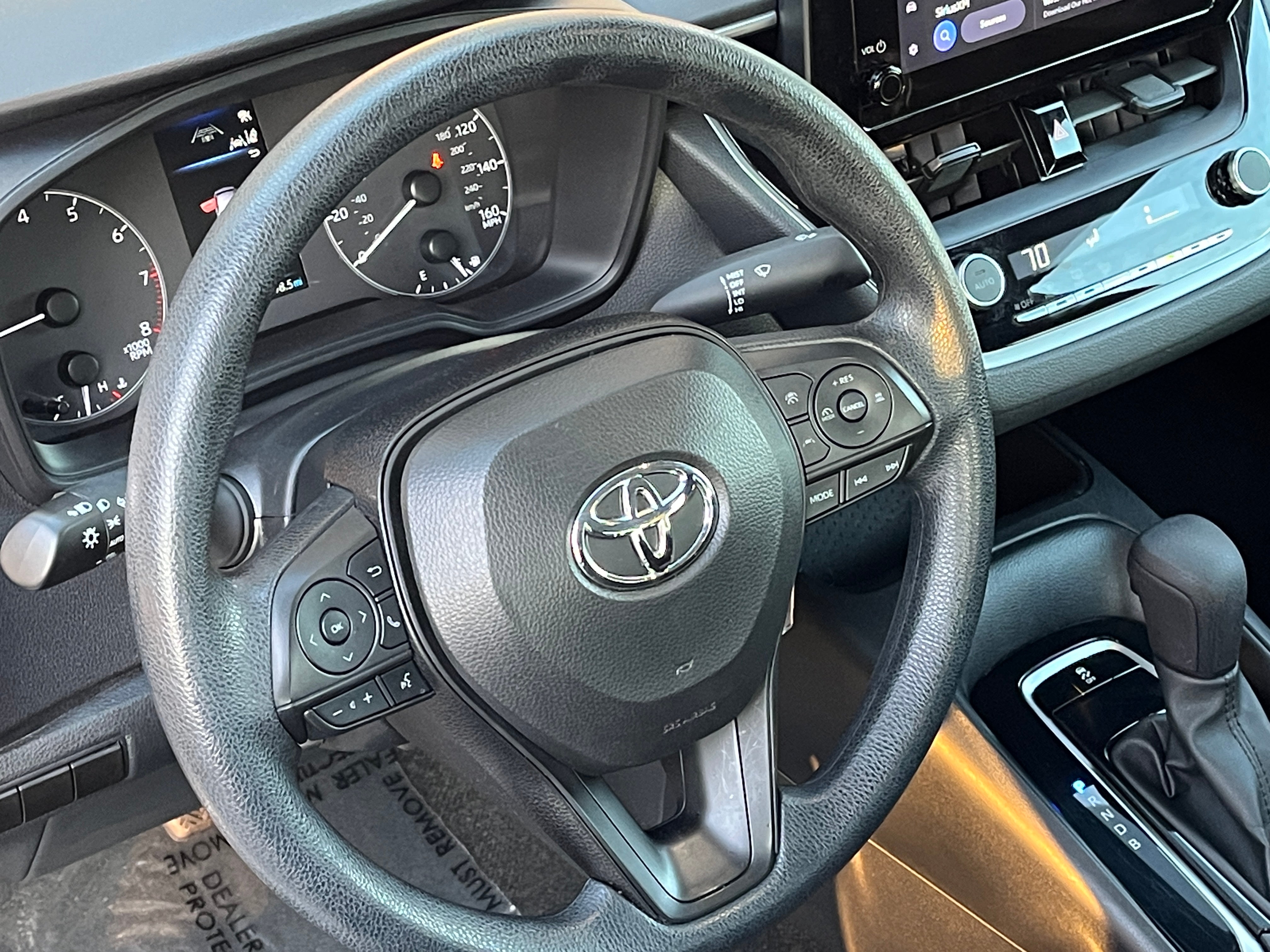 2024 Toyota Corolla LE 5