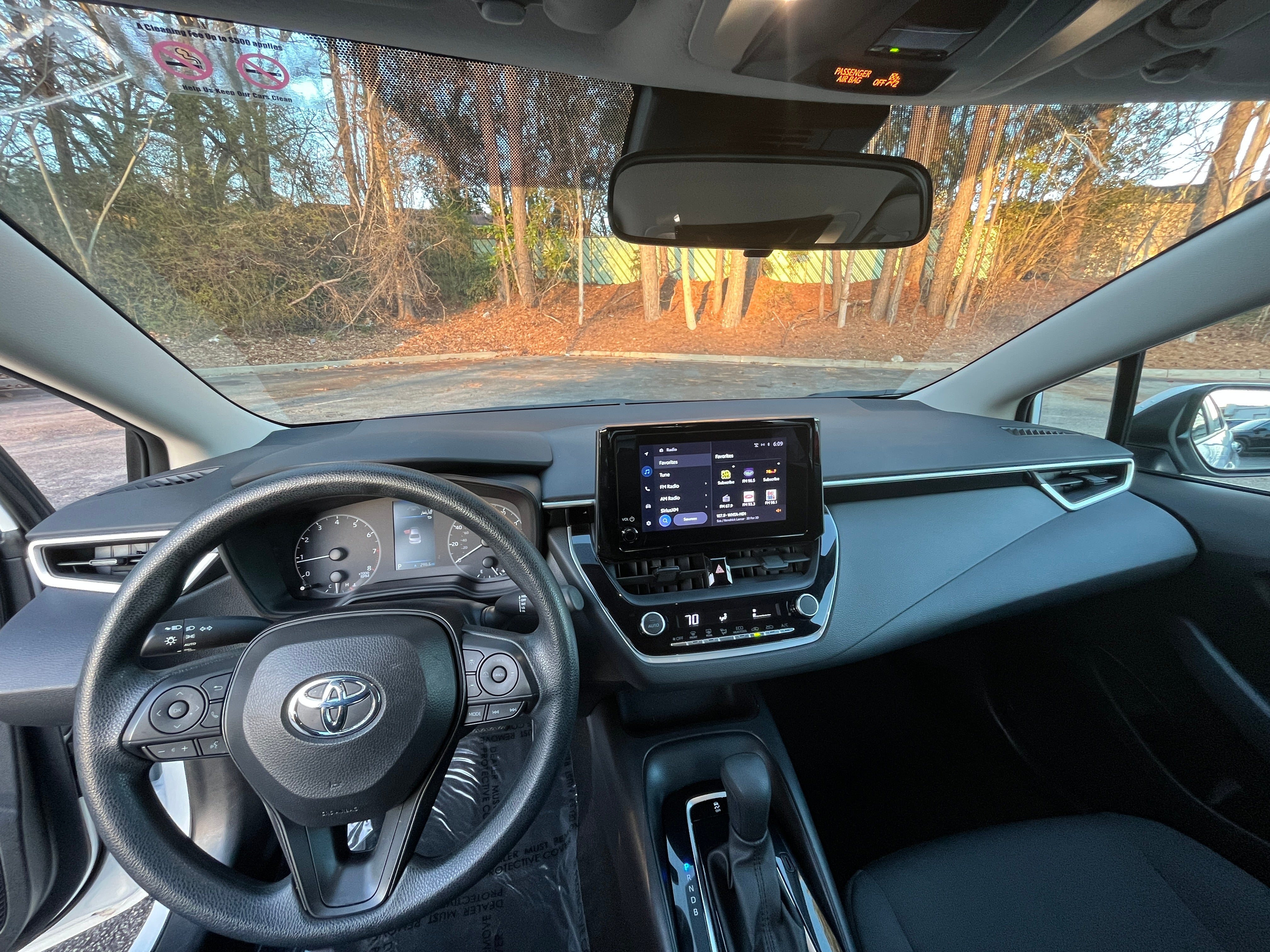 2024 Toyota Corolla LE 3