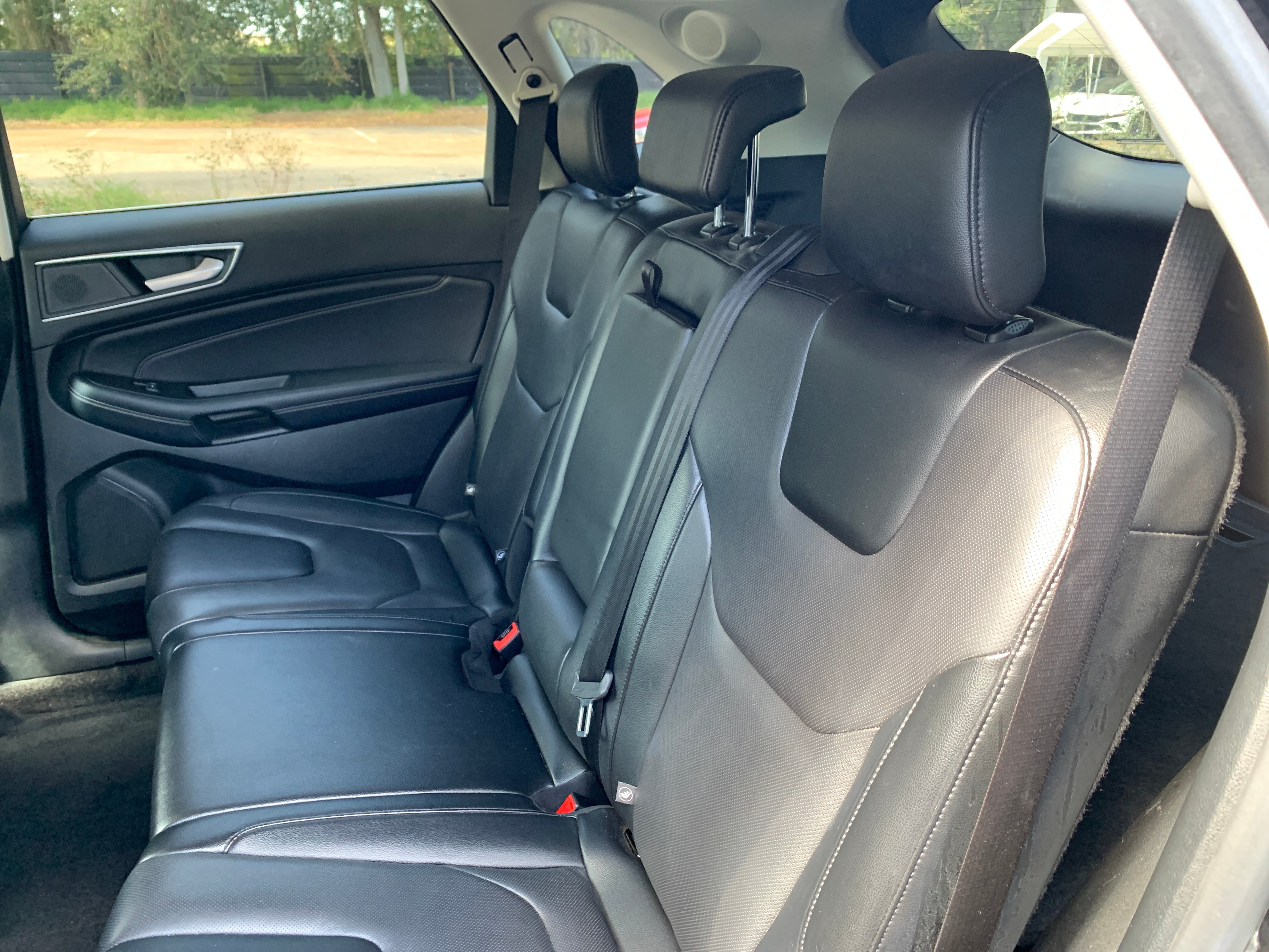 2022 Ford Edge Titanium - Photo 3