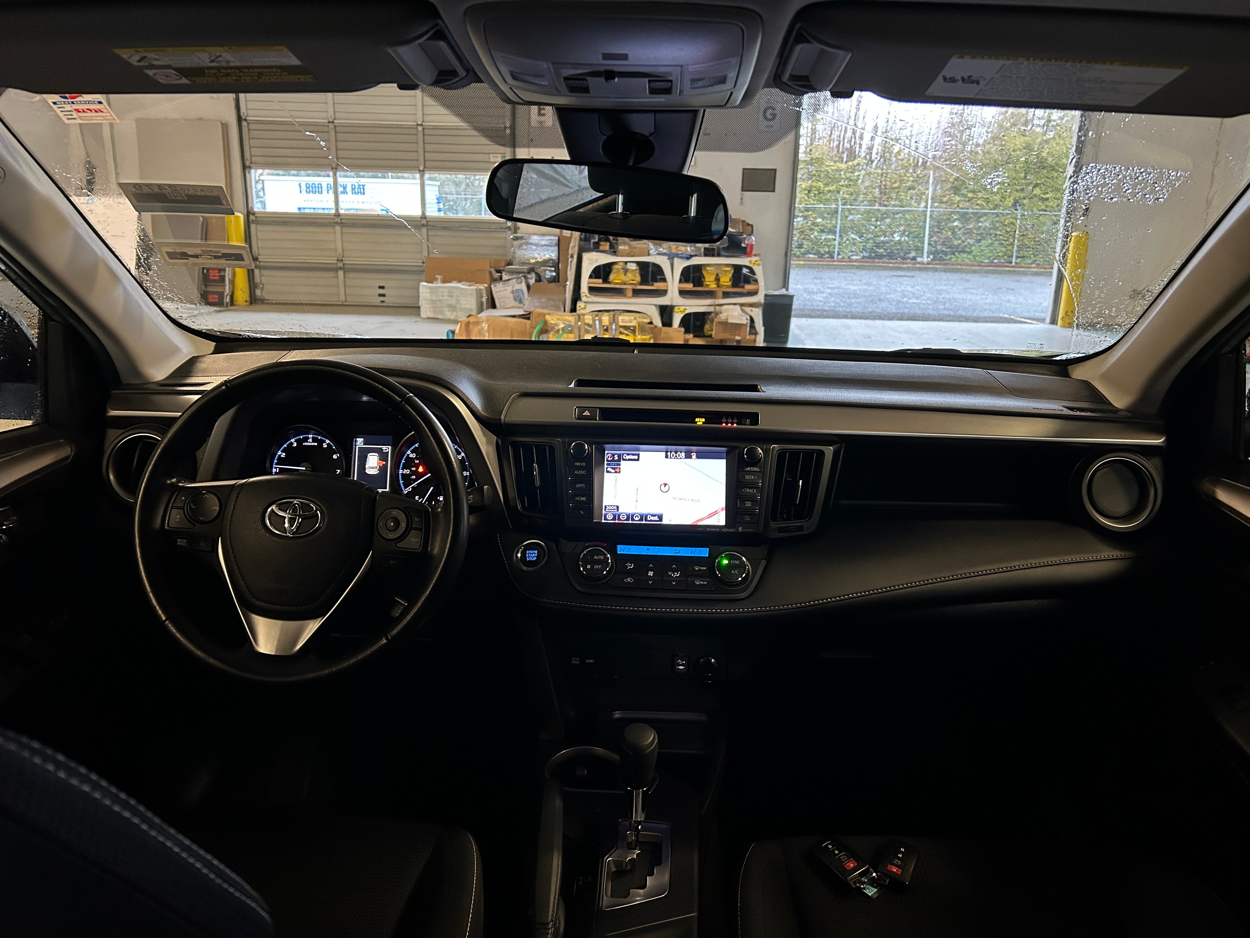 2018 Toyota RAV4 XLE 3