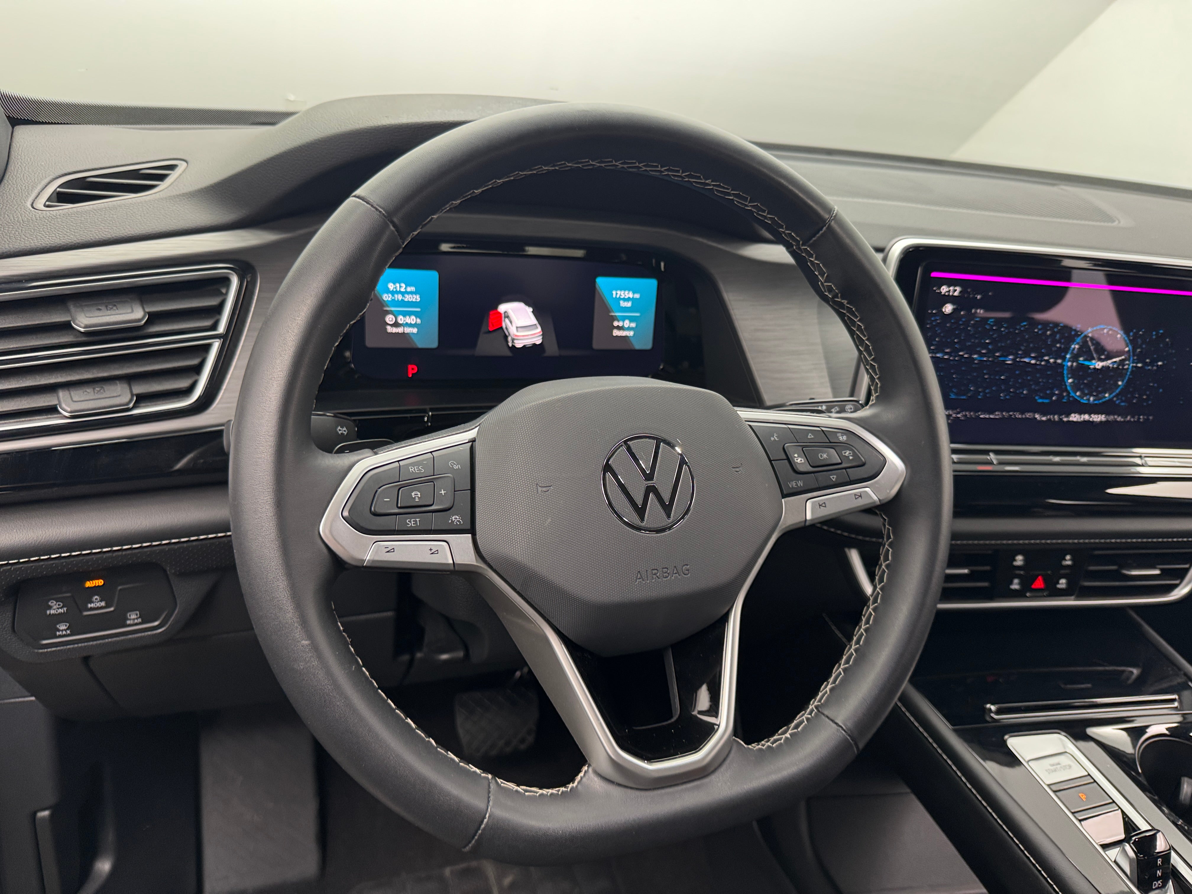 Thumbnail: 2024 Volkswagen Atlas - 4