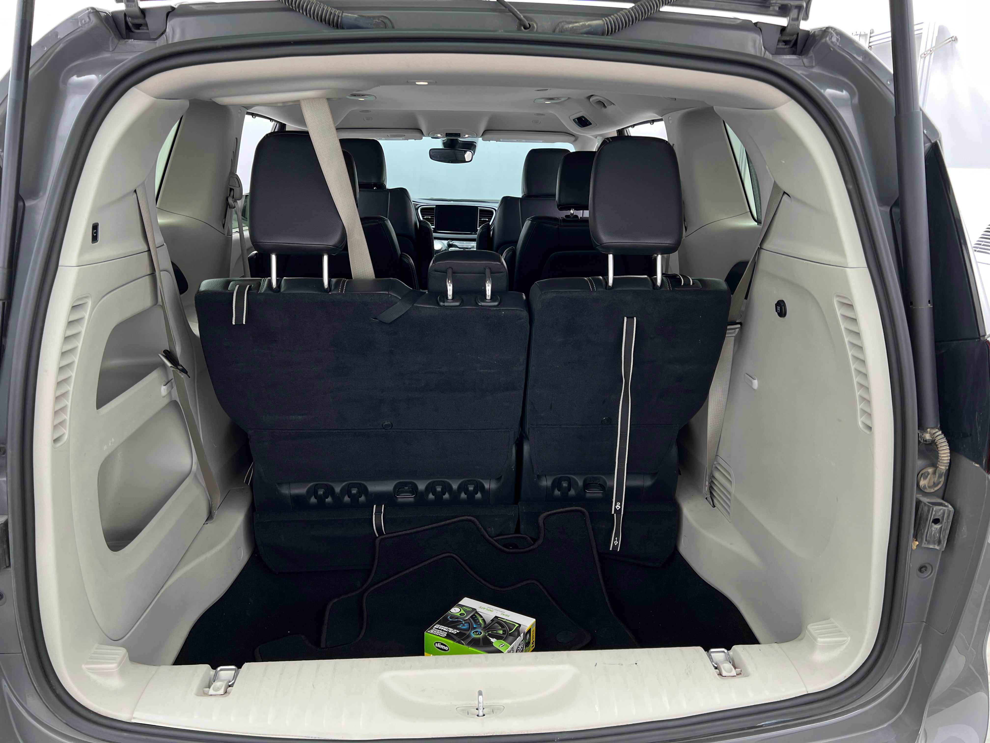 2022 Chrysler Pacifica Touring L 6