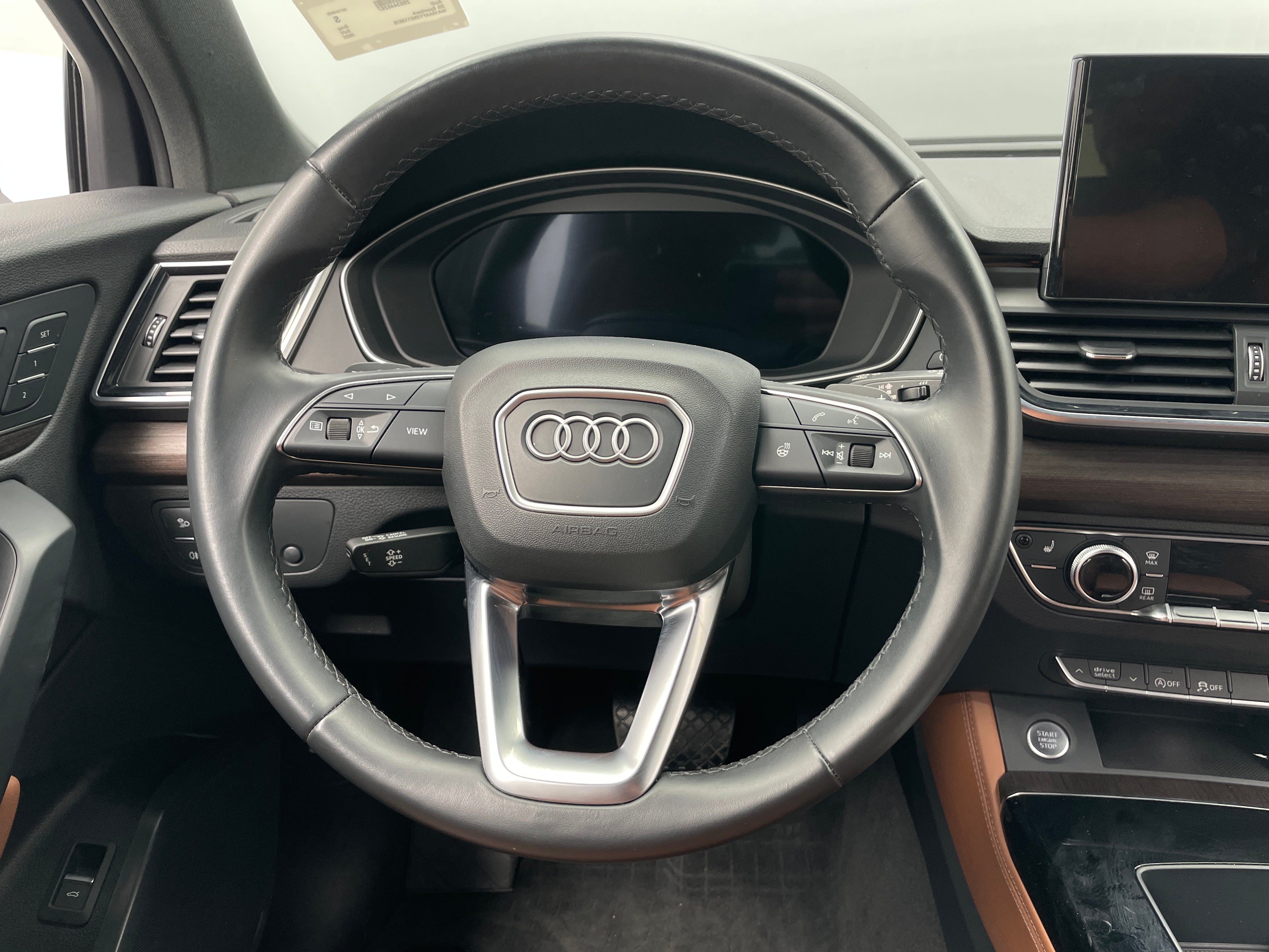 2022 Audi Q5 e Premium Plus 5