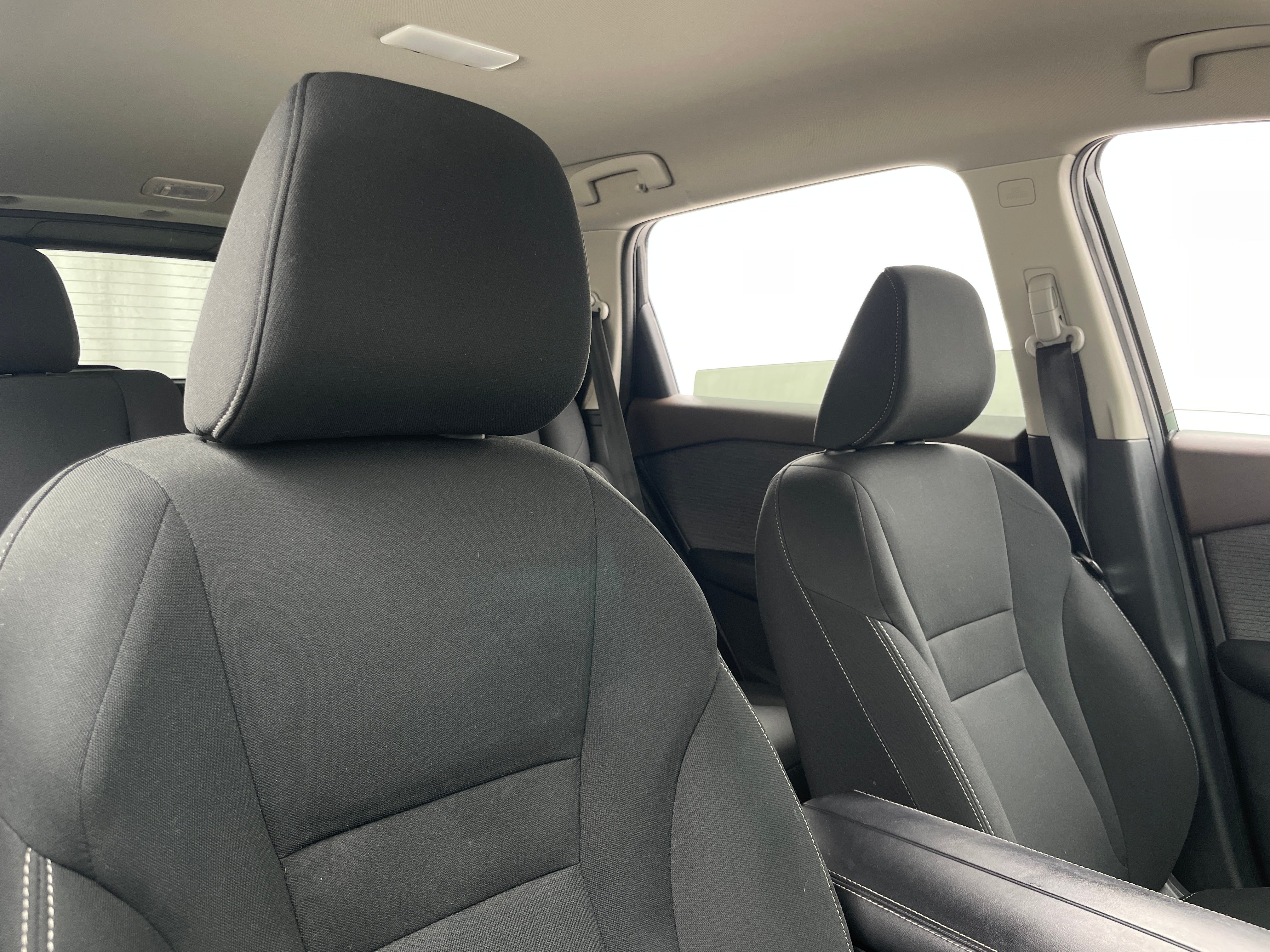 2023 Nissan Rogue S 2