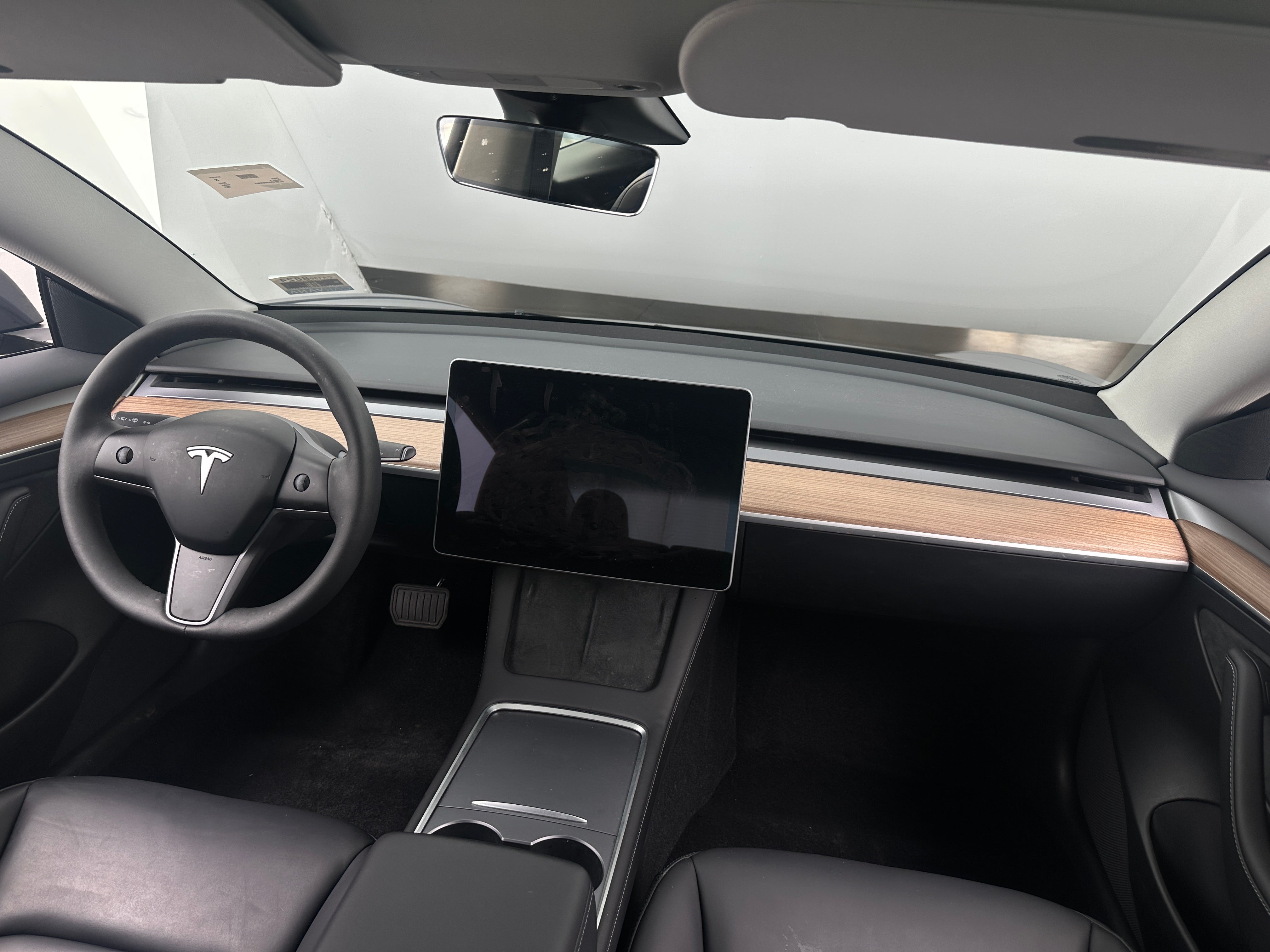 2023 Tesla Model 3 Standard Range 3