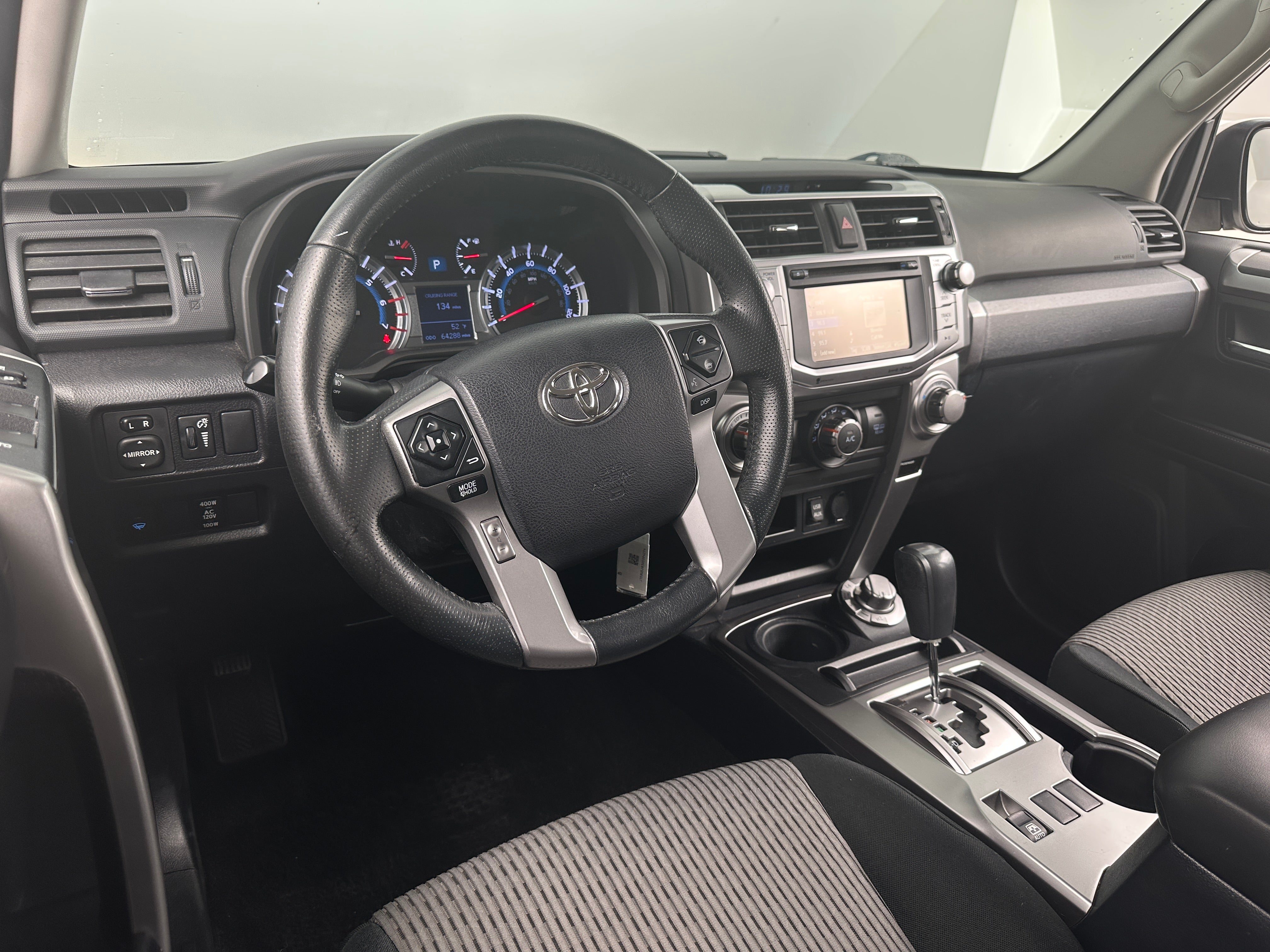 2016 Toyota 4Runner SR5 3