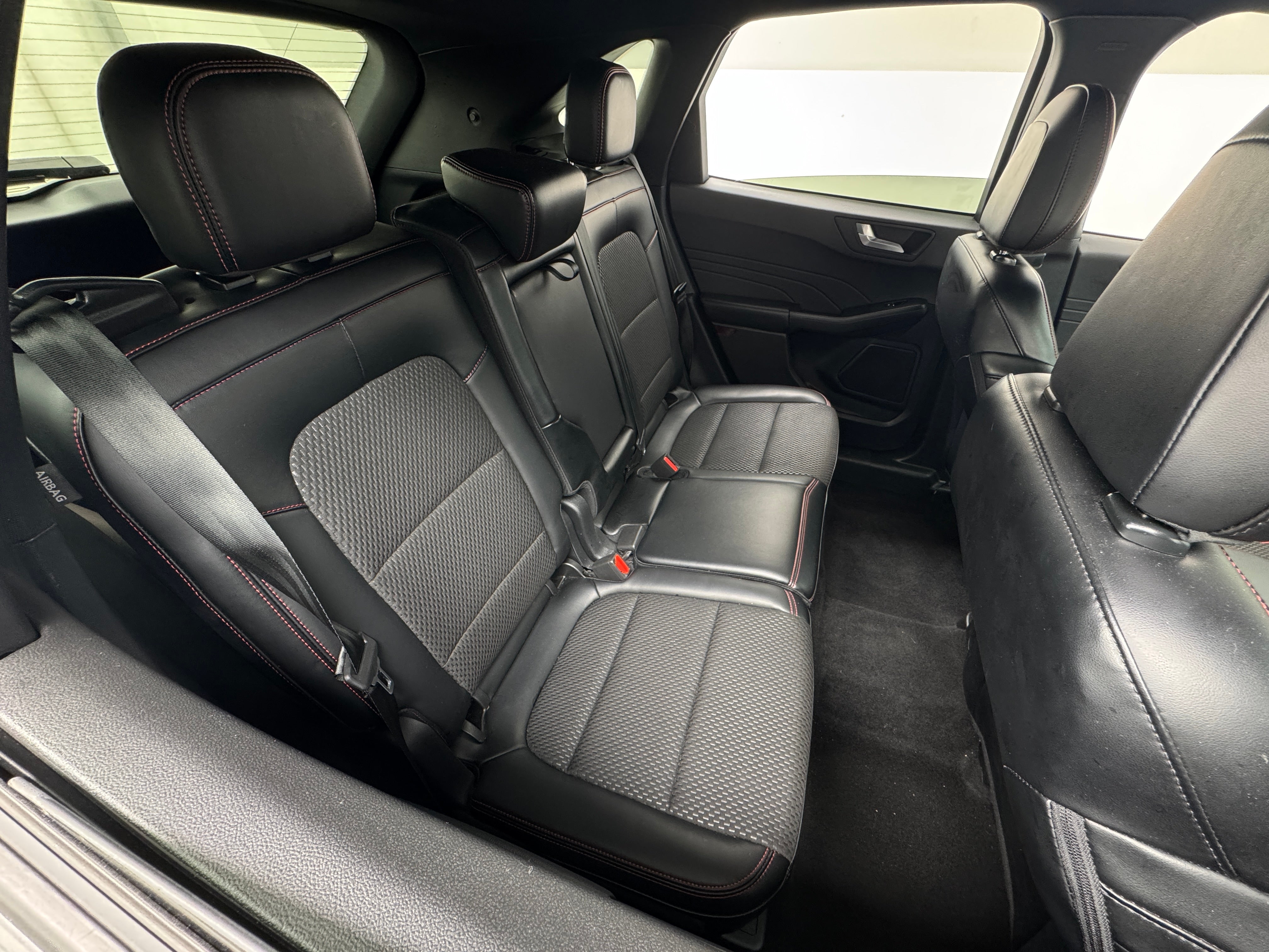 2024 Ford Escape ST-Line 6