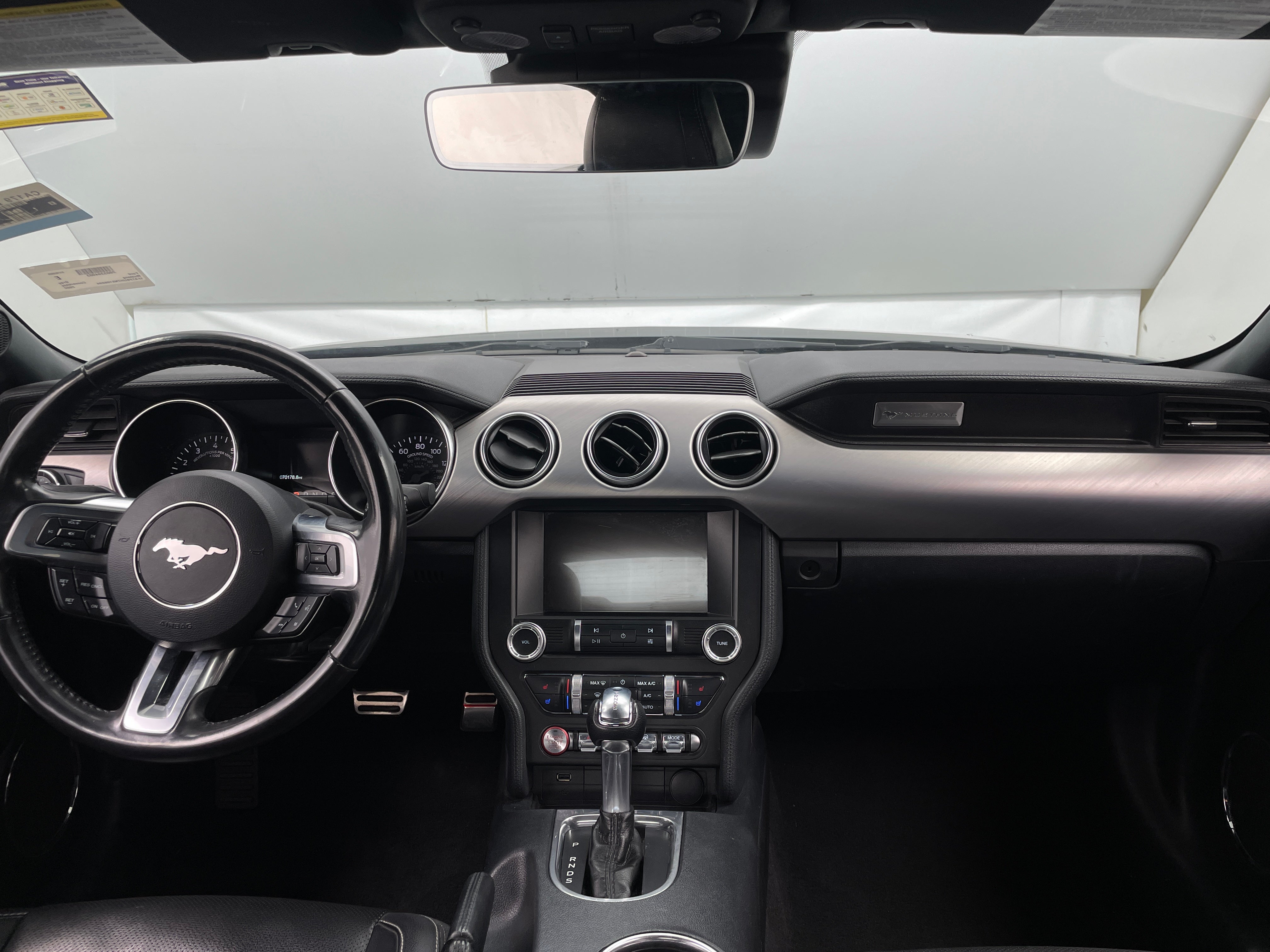 2022 Ford Mustang  3