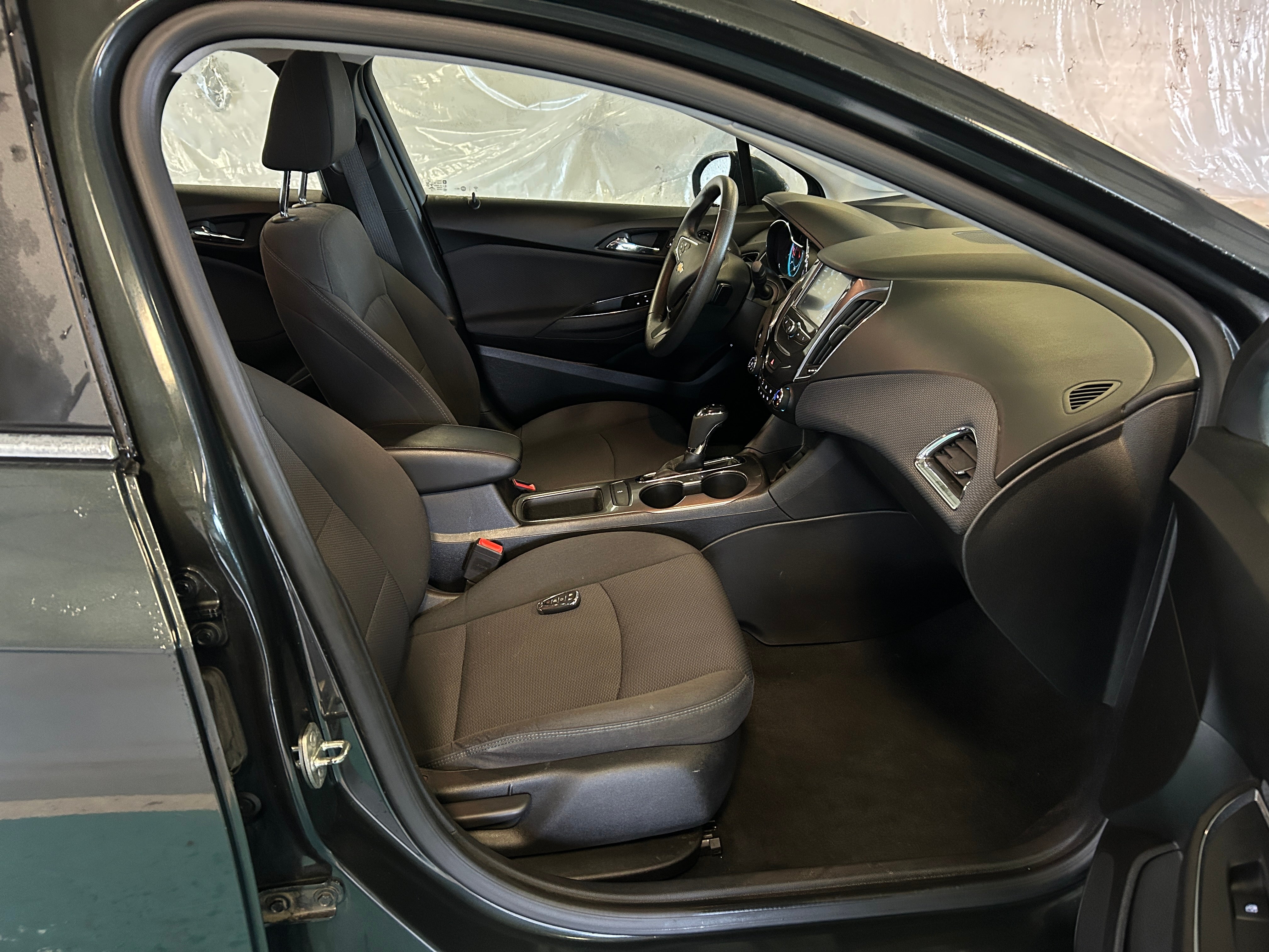 2018 Chevrolet Cruze Diesel 2