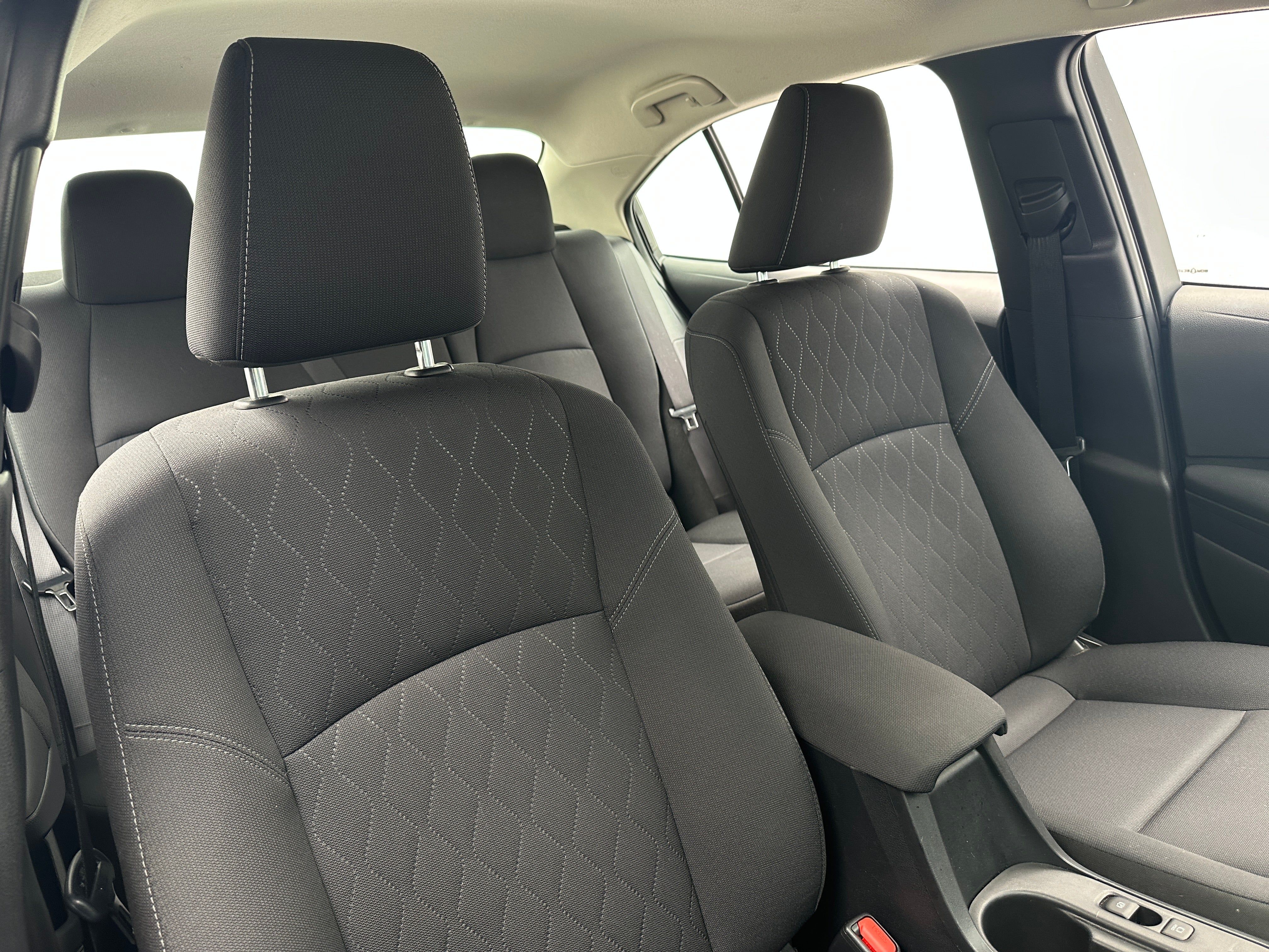 2024 Toyota Corolla LE 2