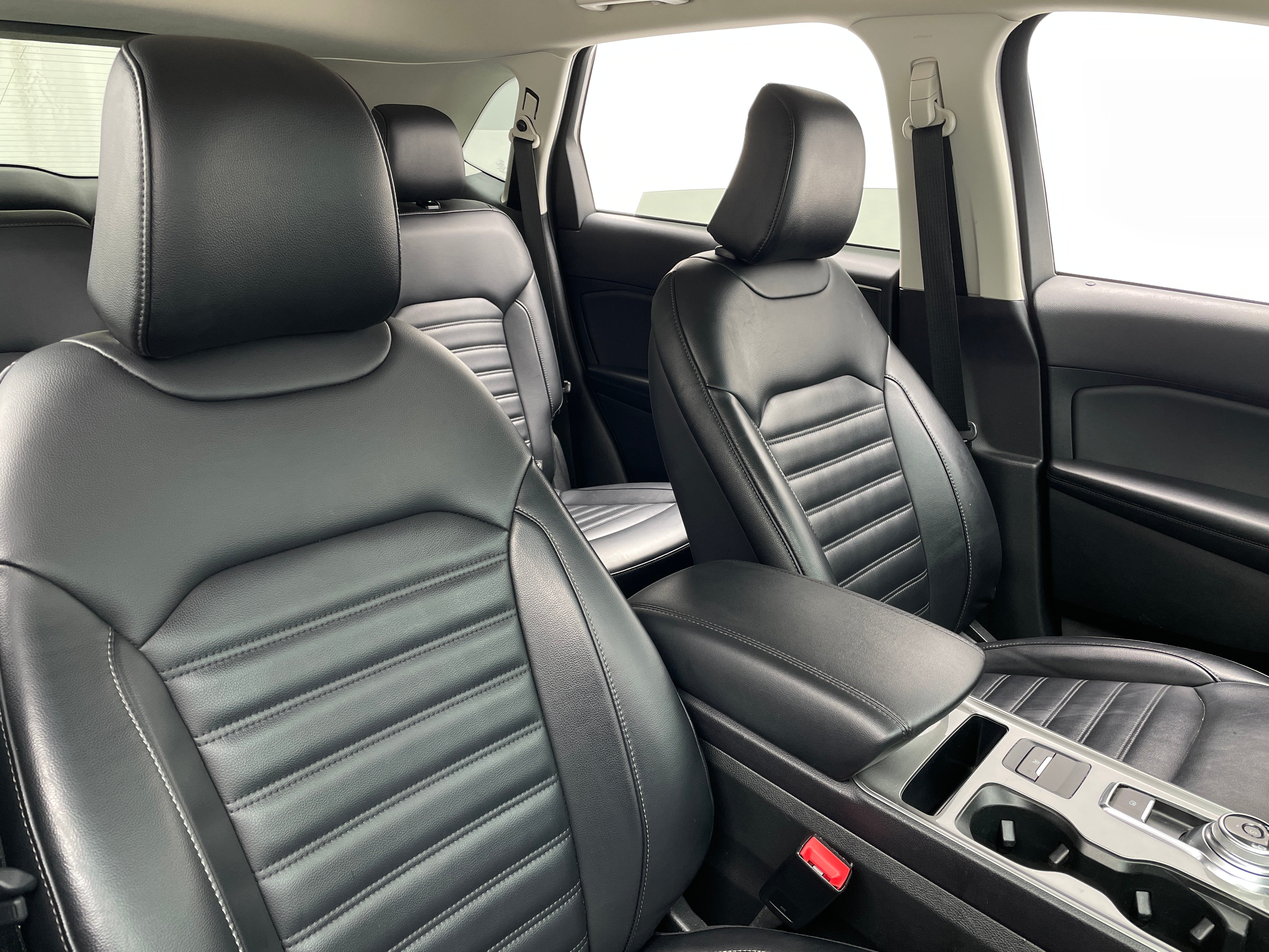 2023 Ford Edge SEL 2