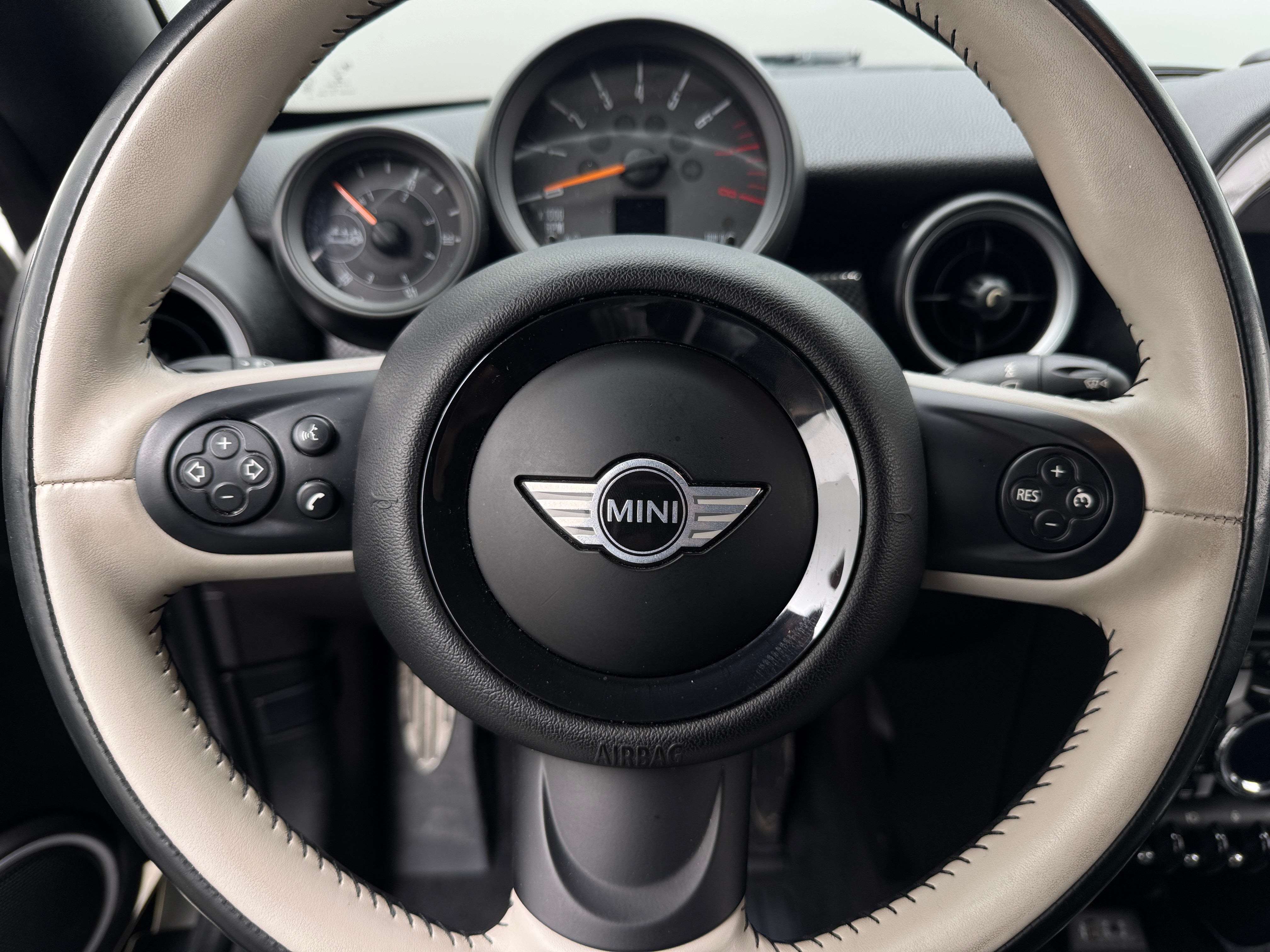 2015 MINI Cooper Roadster S 5