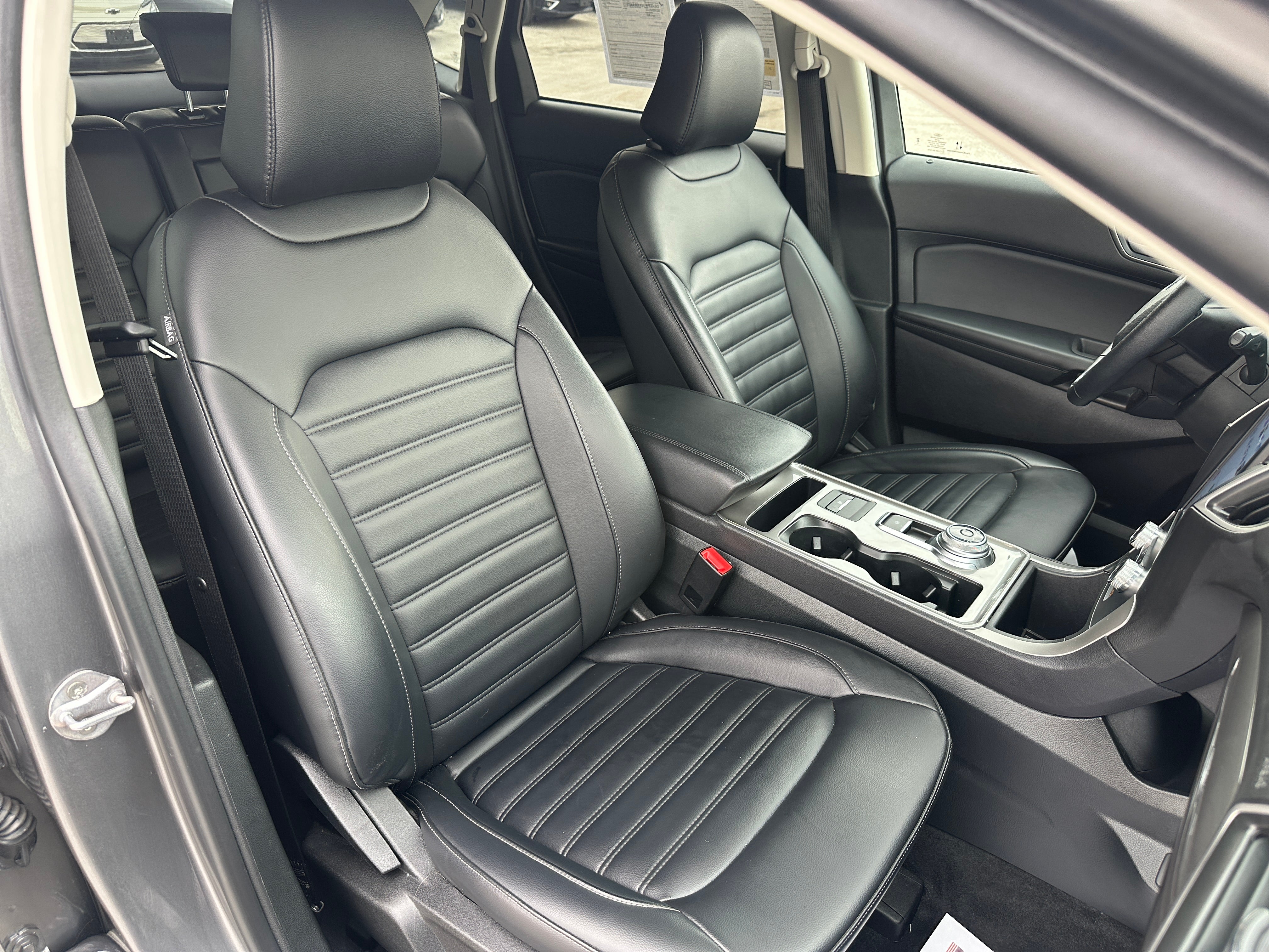 2024 Ford Edge SEL 2