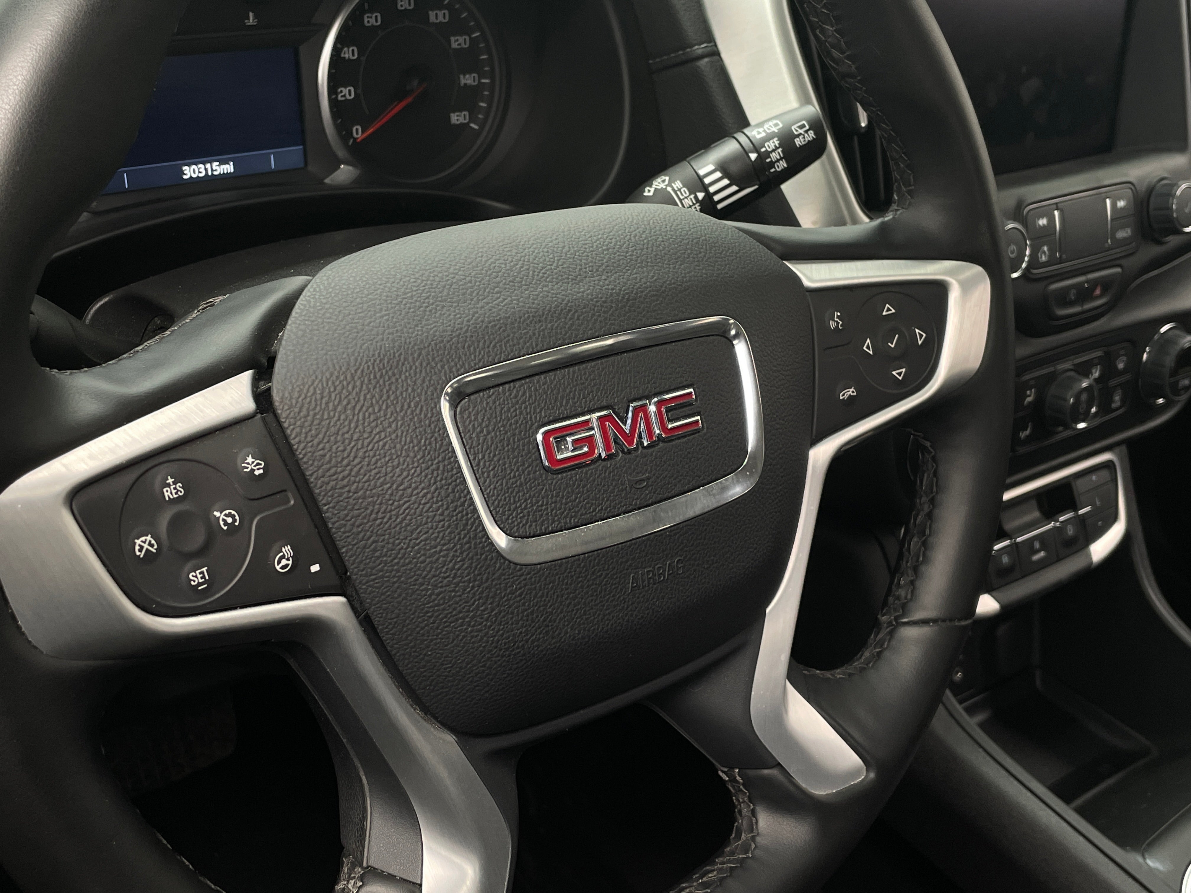 2024 GMC Terrain SLT 4