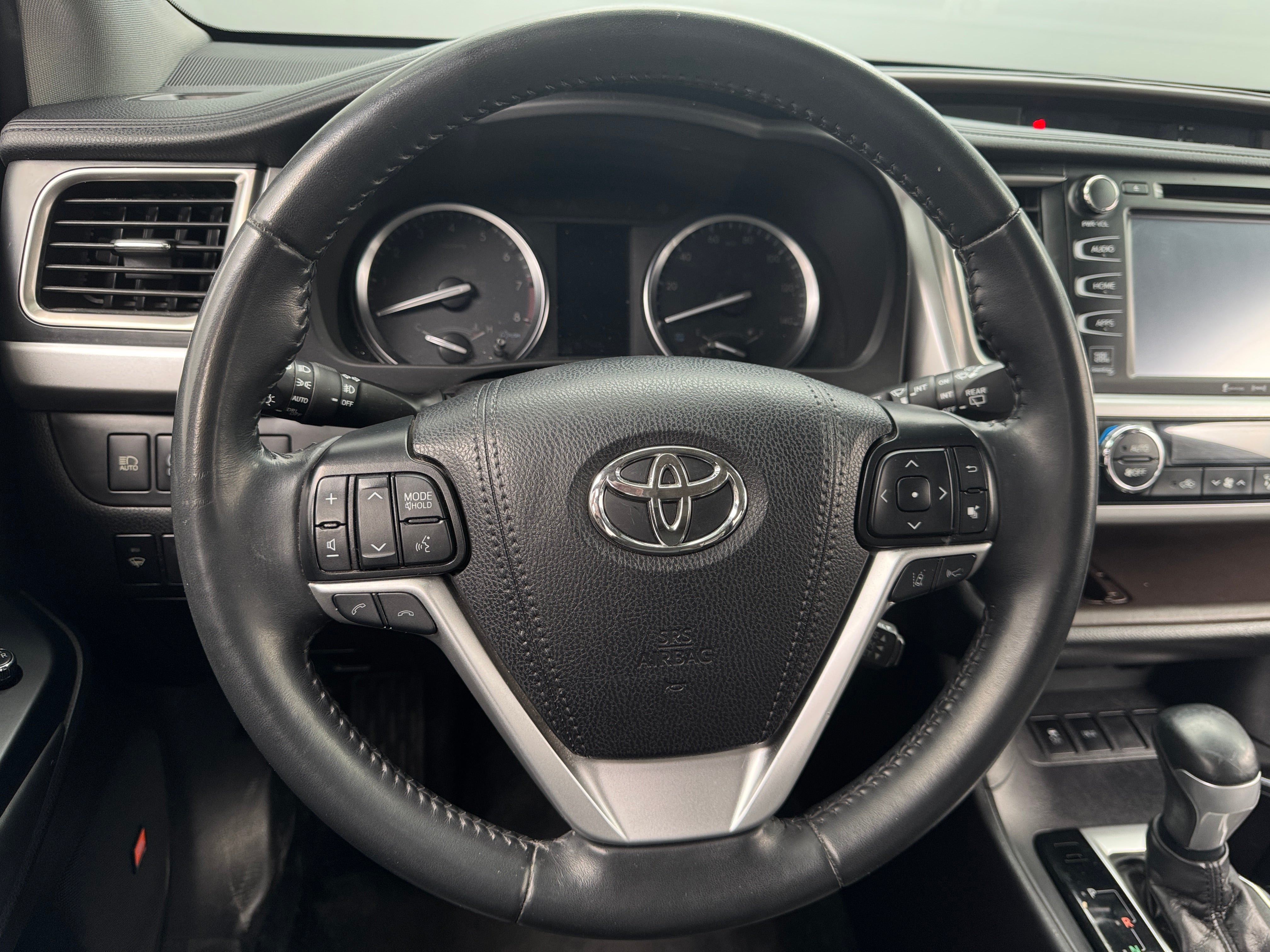 2019 Toyota Highlander Limited 4