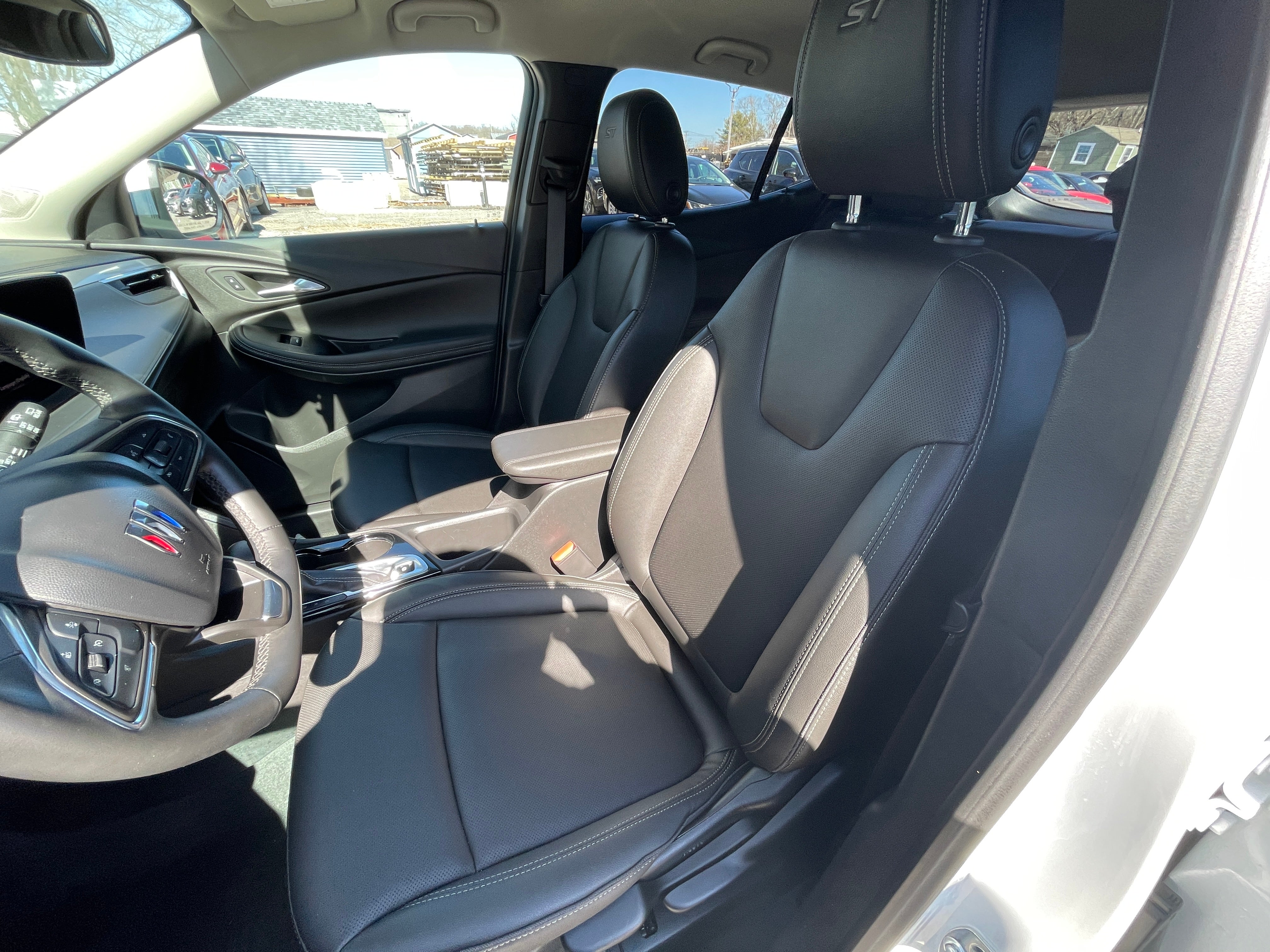 2024 Buick Encore GX Sport Touring 2