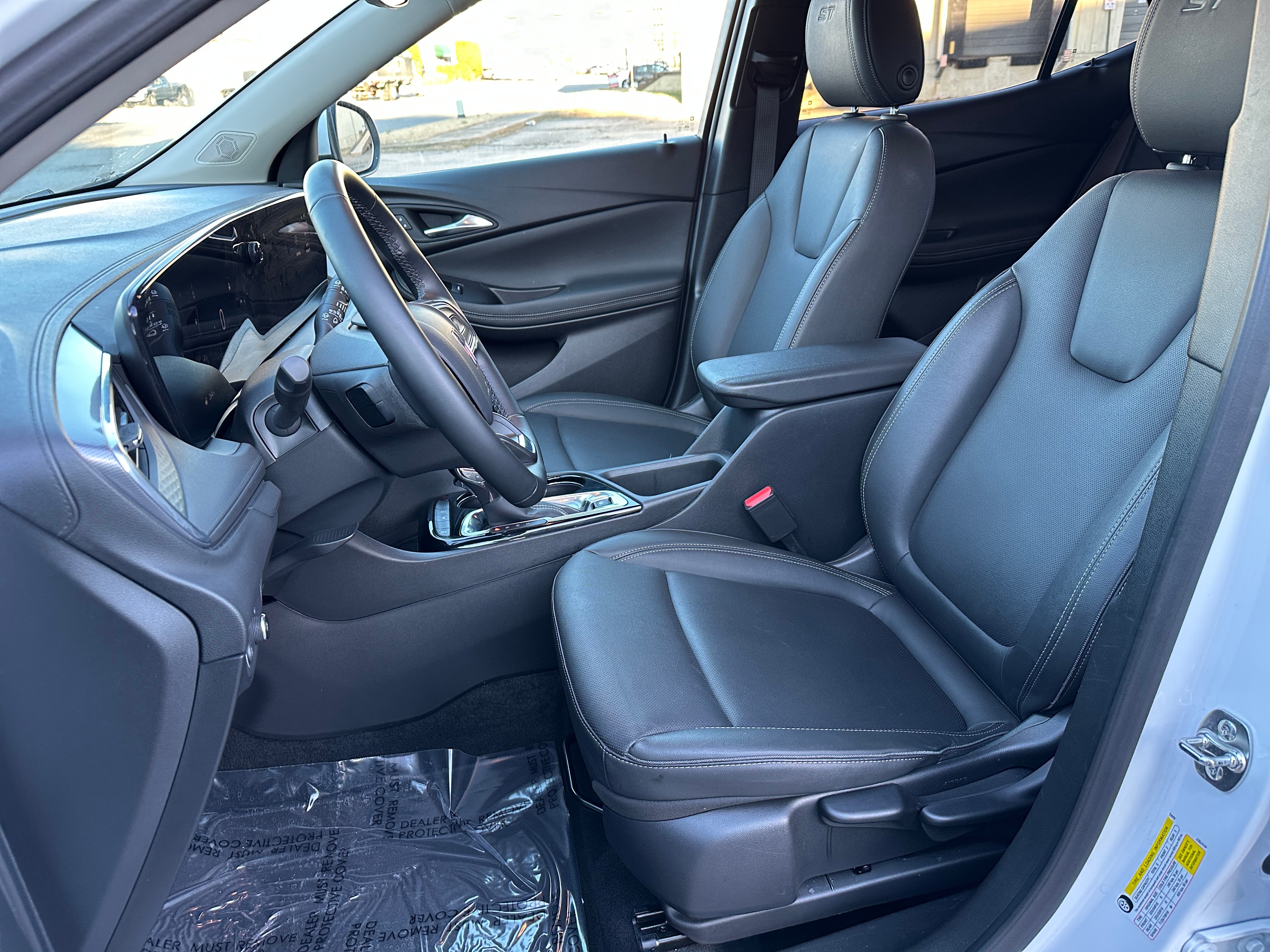 2024 Buick Encore GX Sport Touring 2