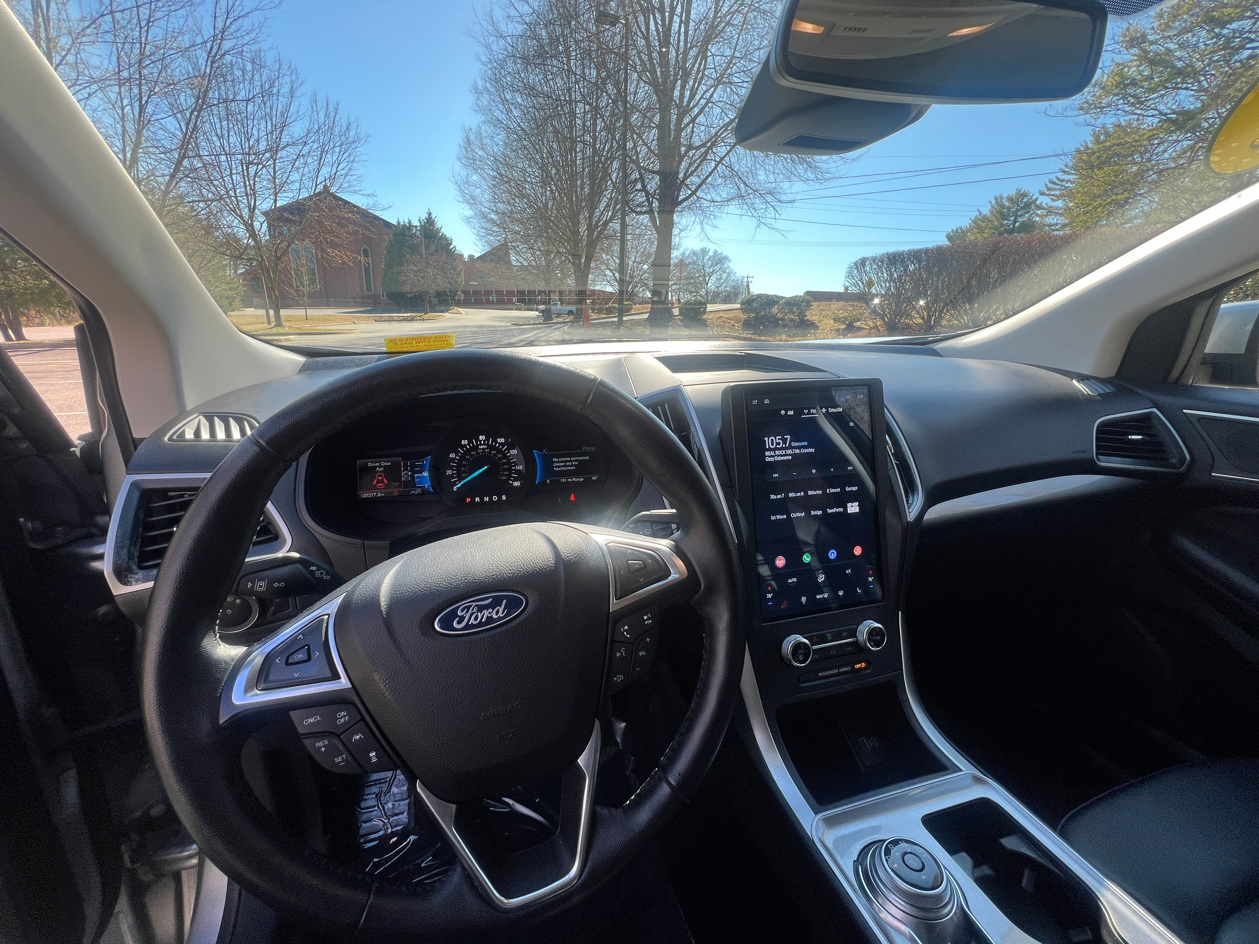 2023 Ford Edge SEL 3
