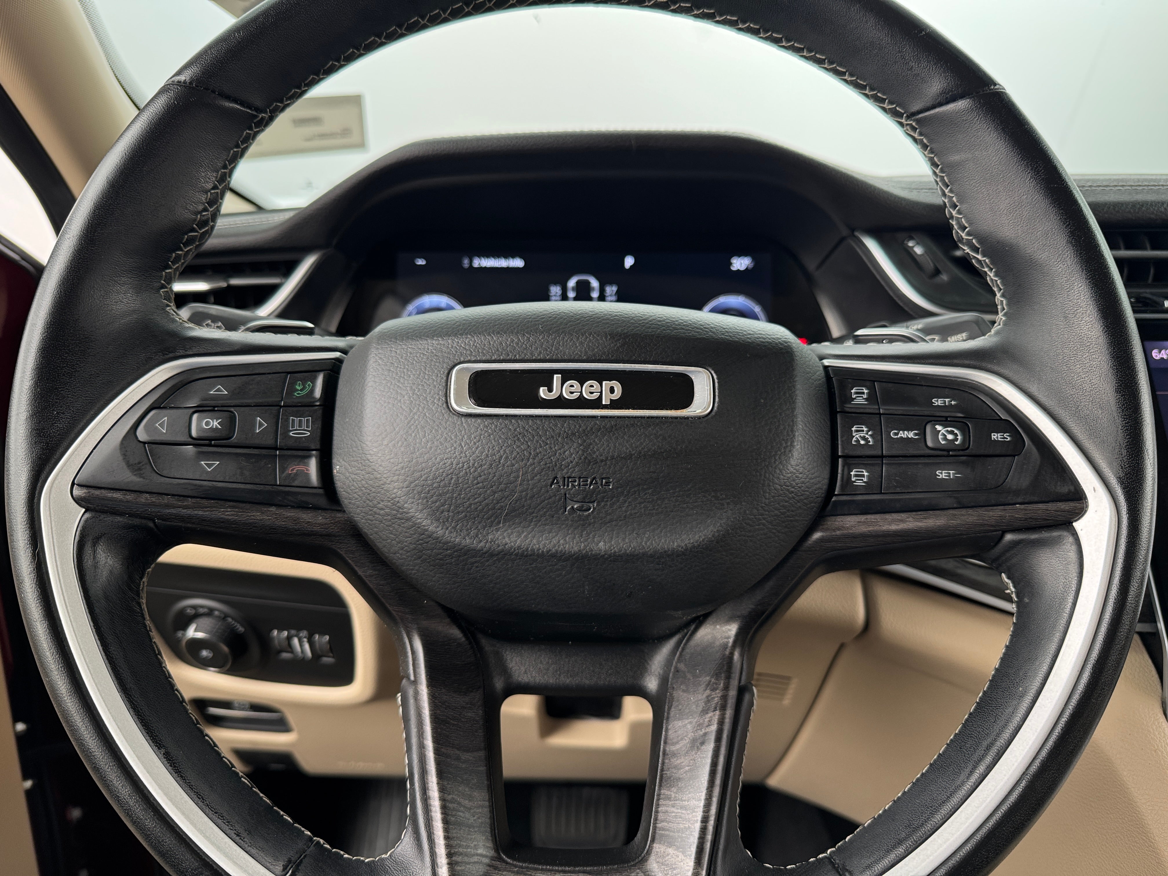 2021 Jeep Grand Cherokee L Limited Edition 4