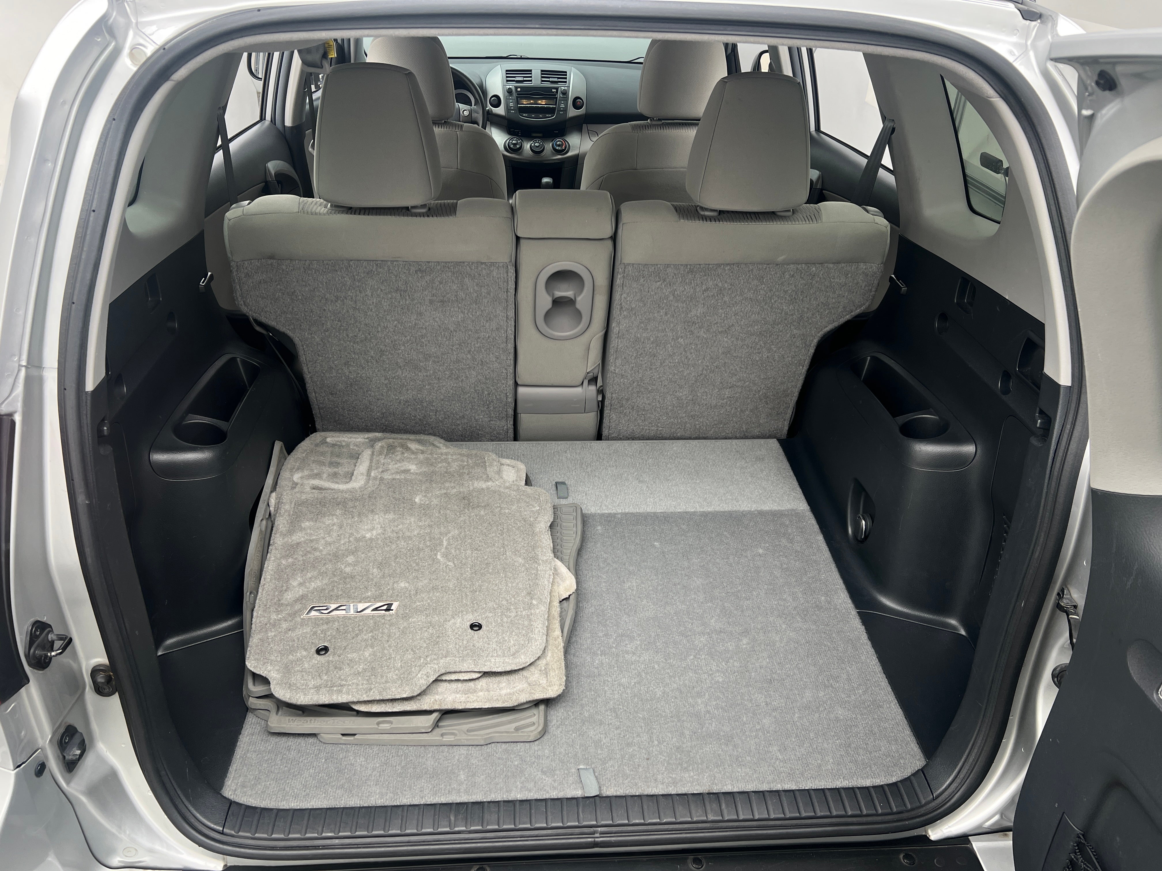 2011 Toyota RAV4 Base 7