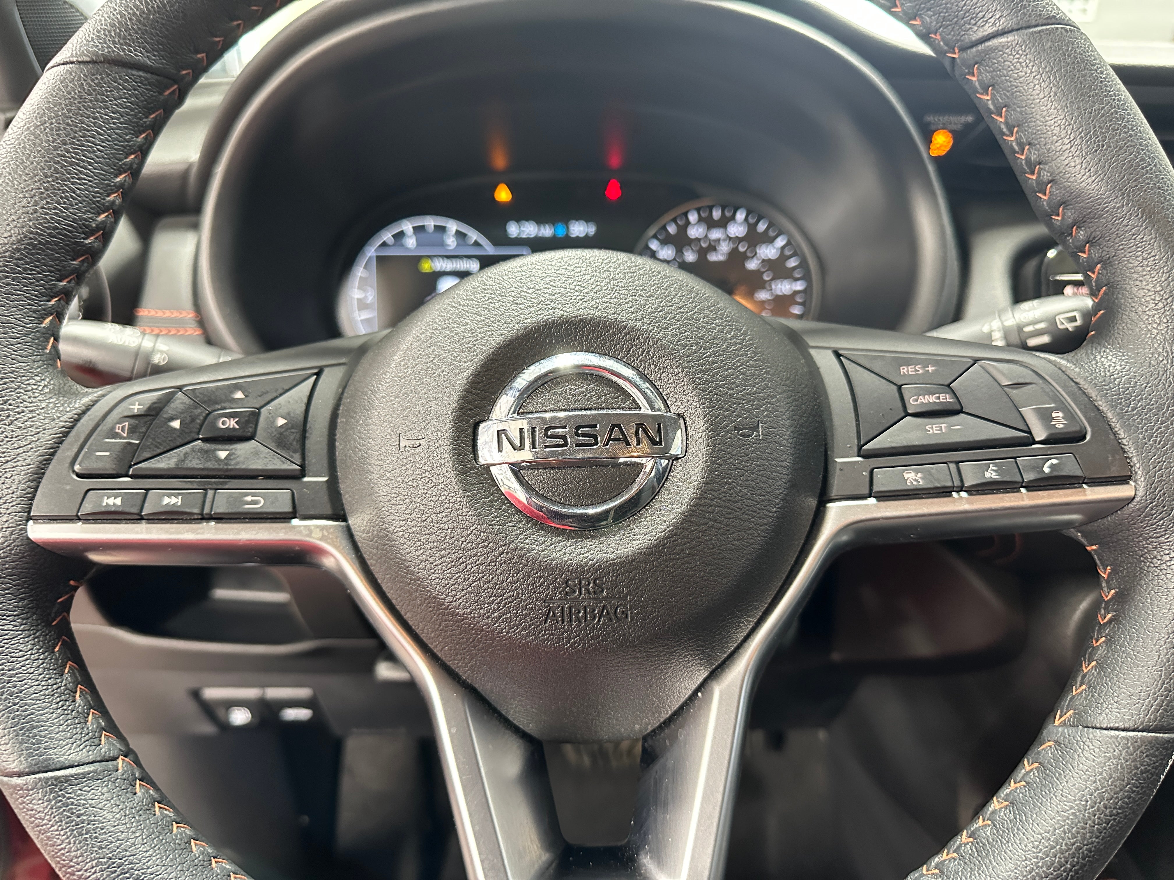 2021 Nissan Kicks SR 5