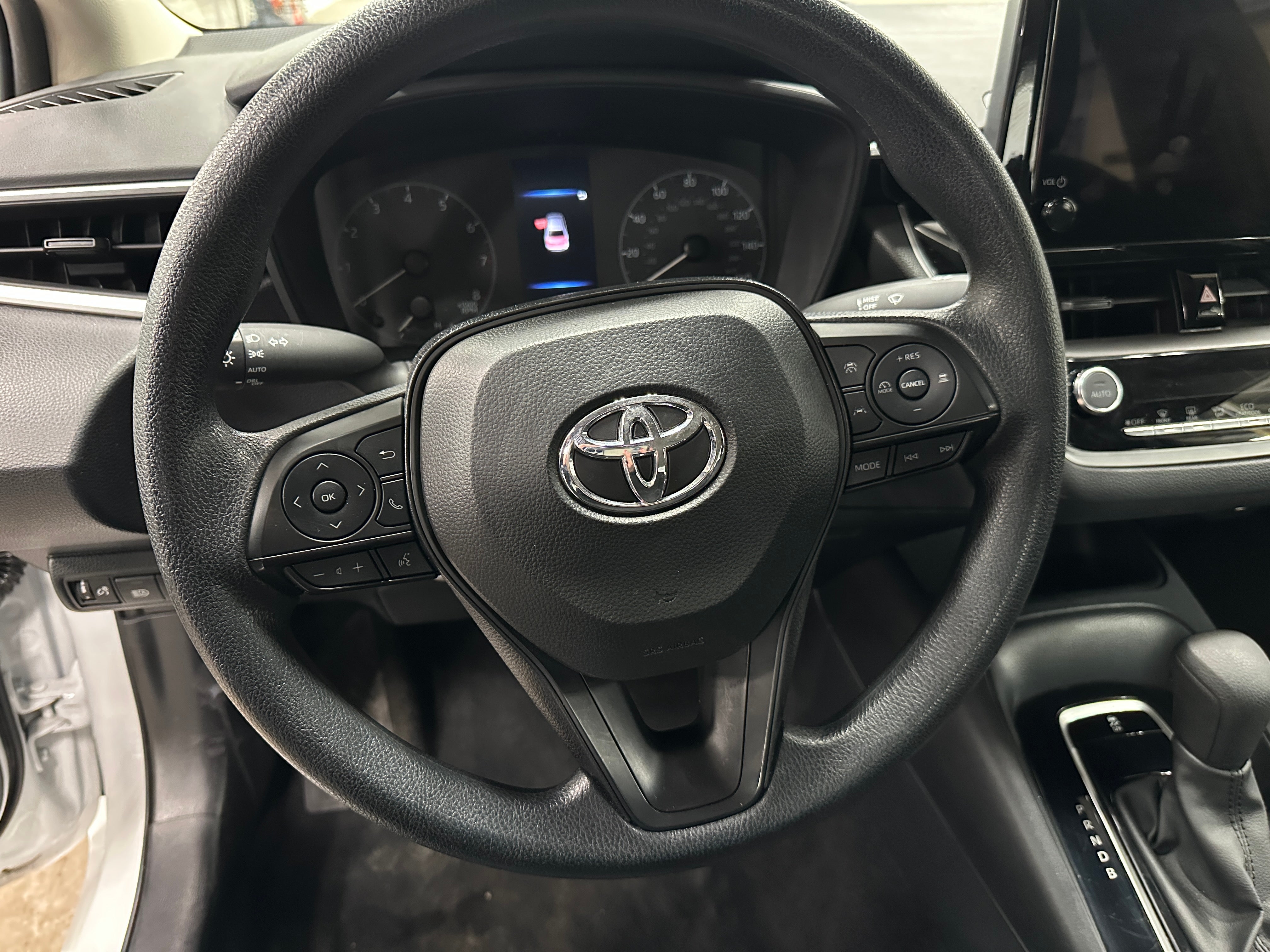 2024 Toyota Corolla LE 5