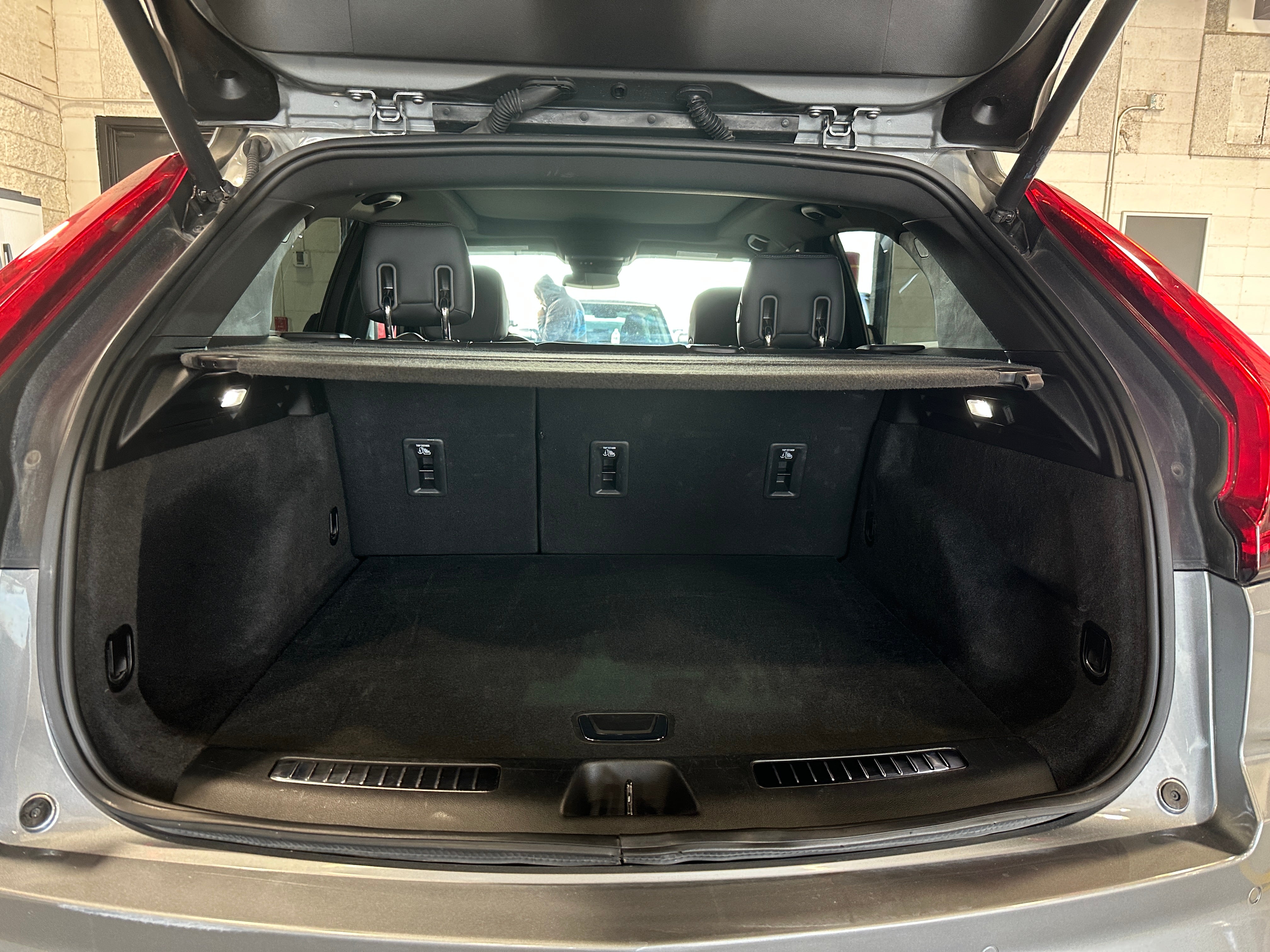 2024 Cadillac XT4 Premium Luxury 6