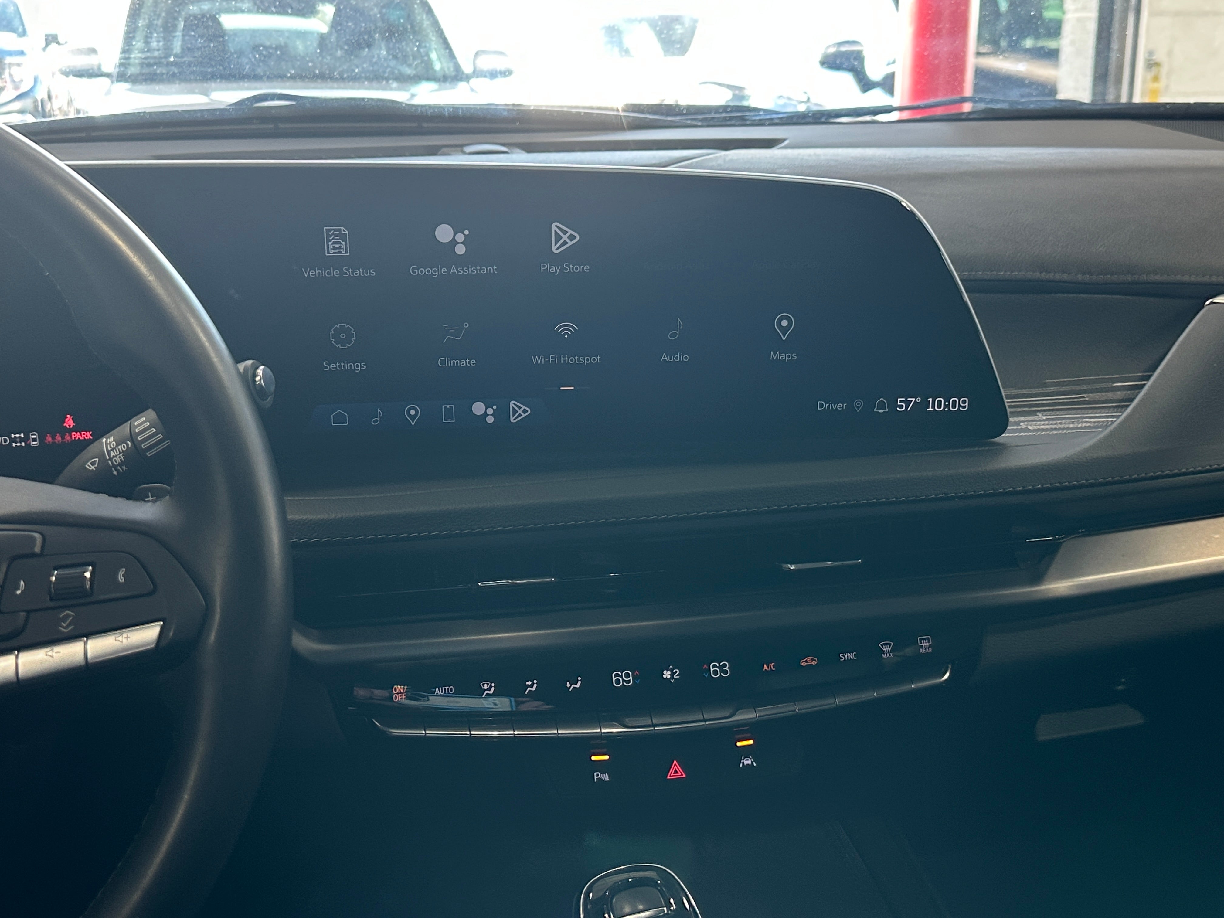 2024 Cadillac XT4 Premium Luxury 3